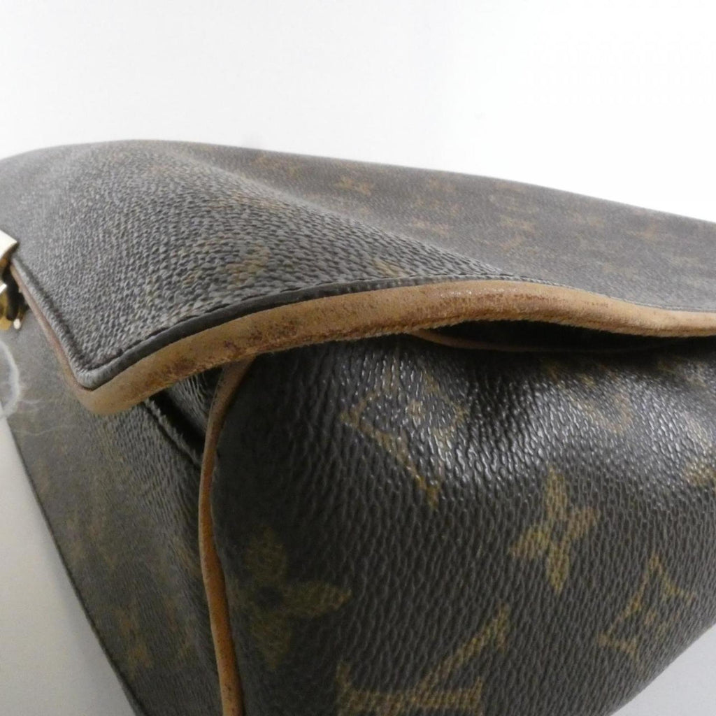 Louis Vuitton Marron Coated Canvas Shoulder Bag