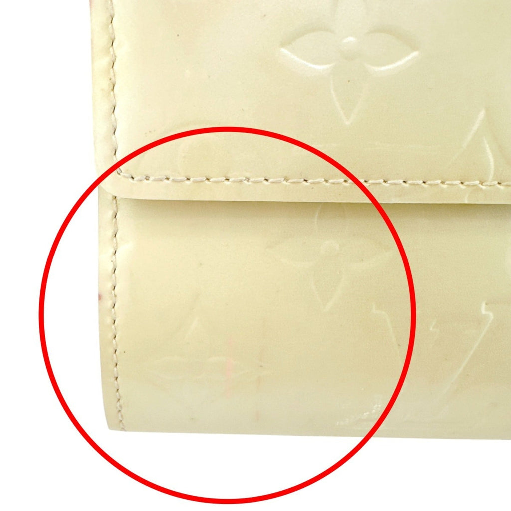 Louis Vuitton Cream White Monogram Vernis Long Wallet (Tri-Fold)