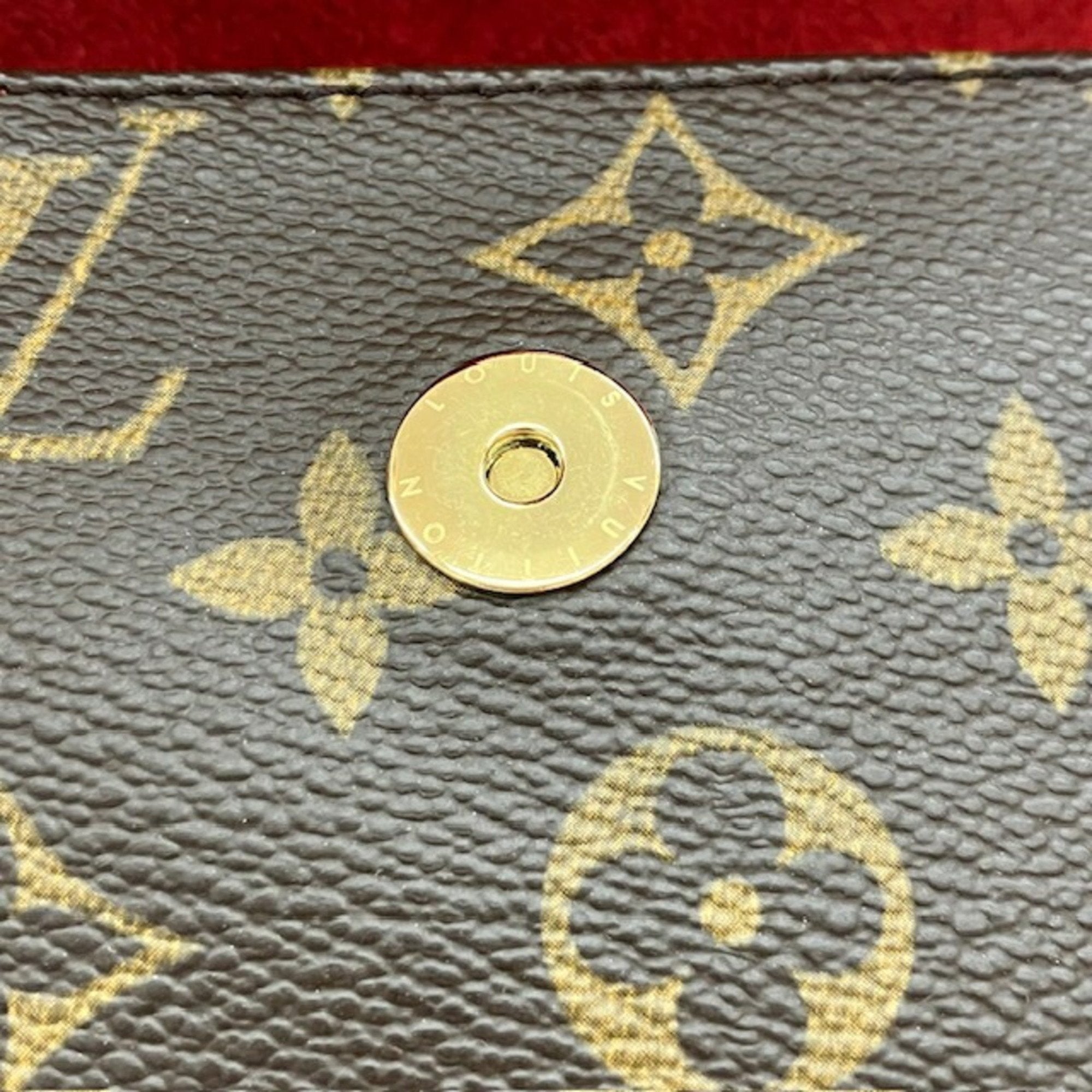 Louis Vuitton Monogram Monogram Monogram Shoulder Bag