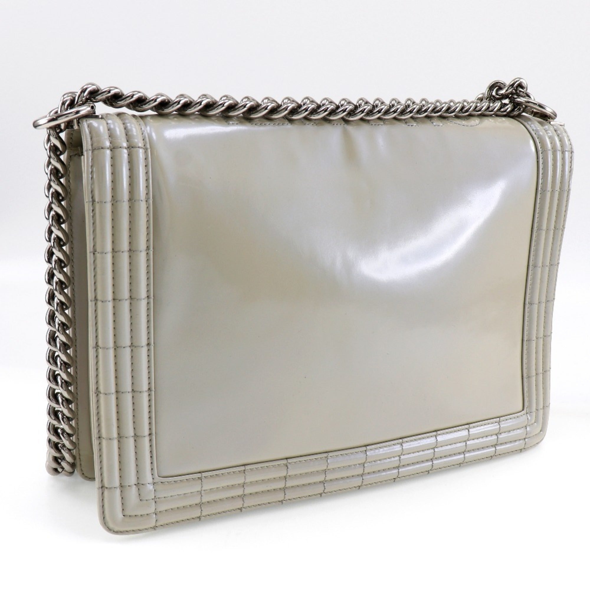 Chanel White Leather Shoulder Bag
