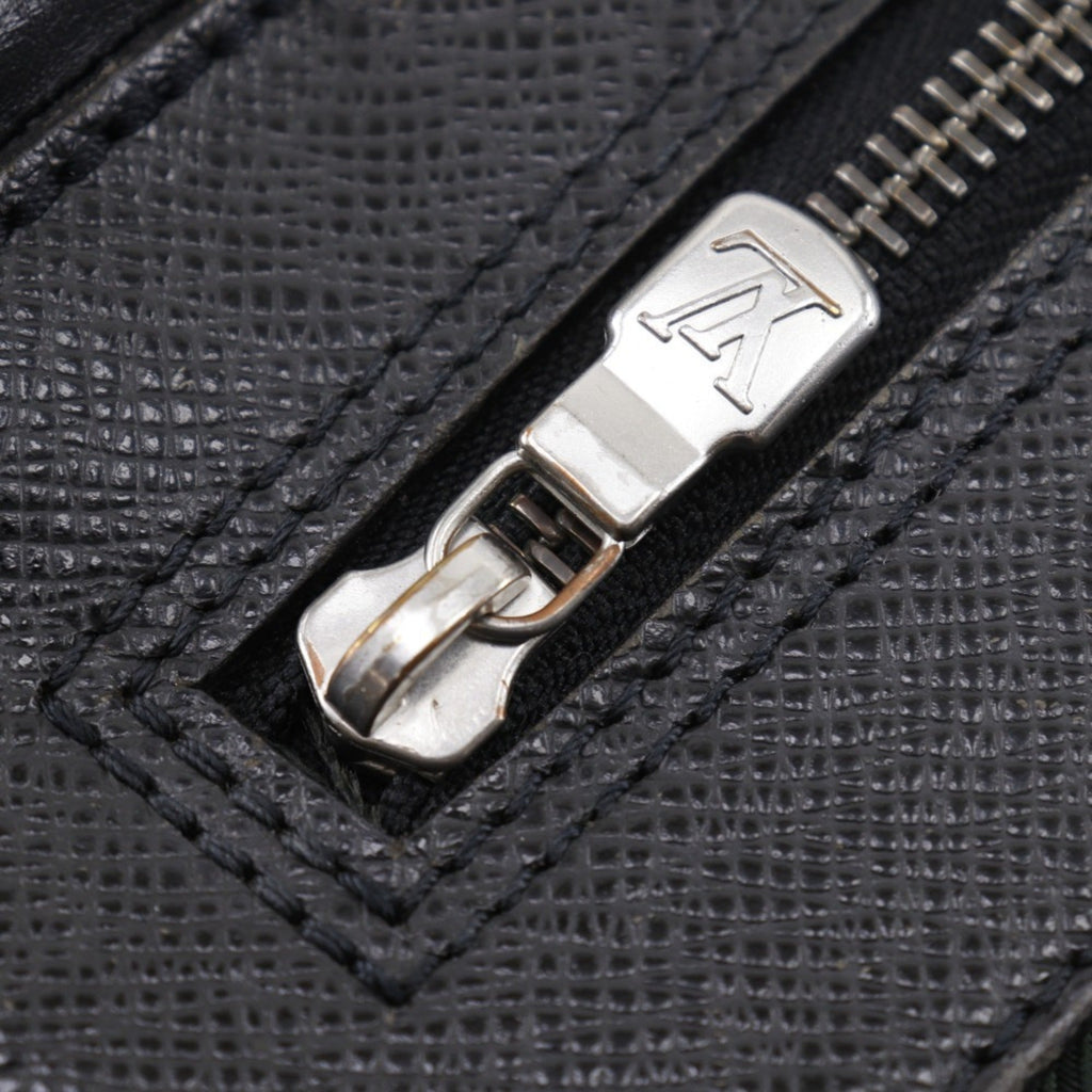 Louis Vuitton Black Noir Taiga Leather Shoulder Bag