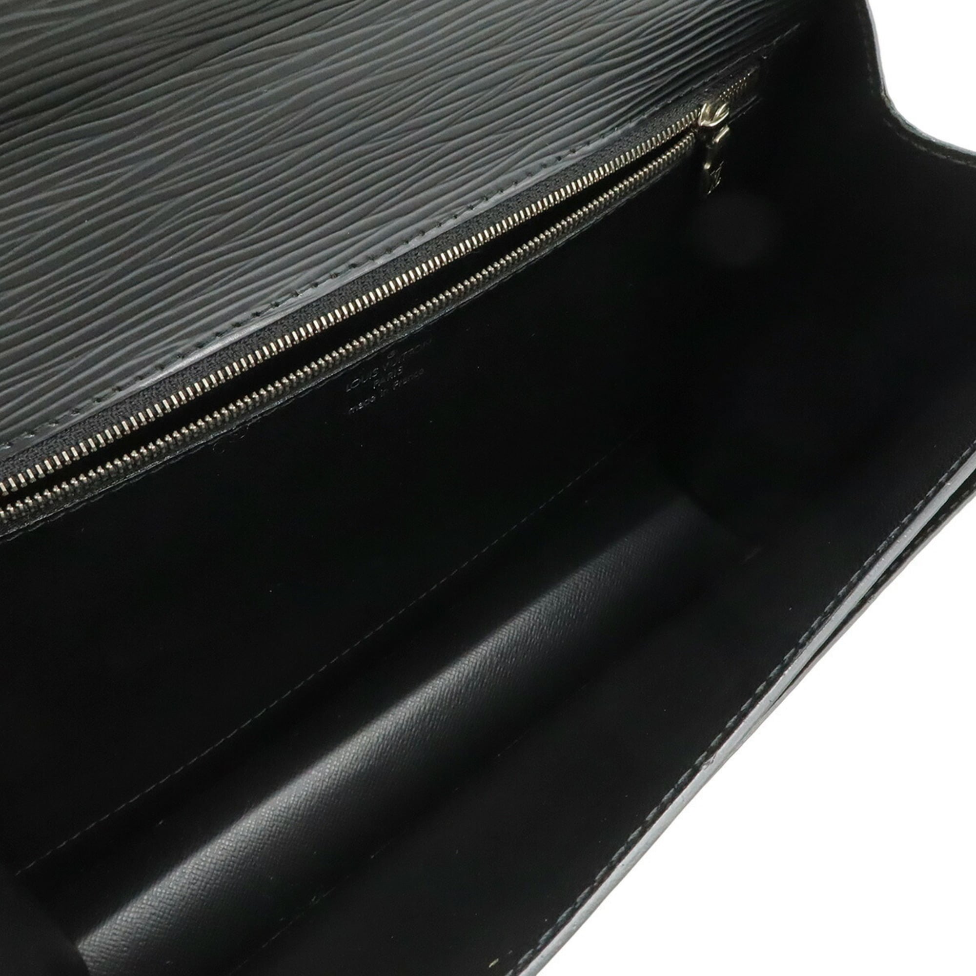 Louis Vuitton Black Noir Epi Leather Handbag Shoulder Bag