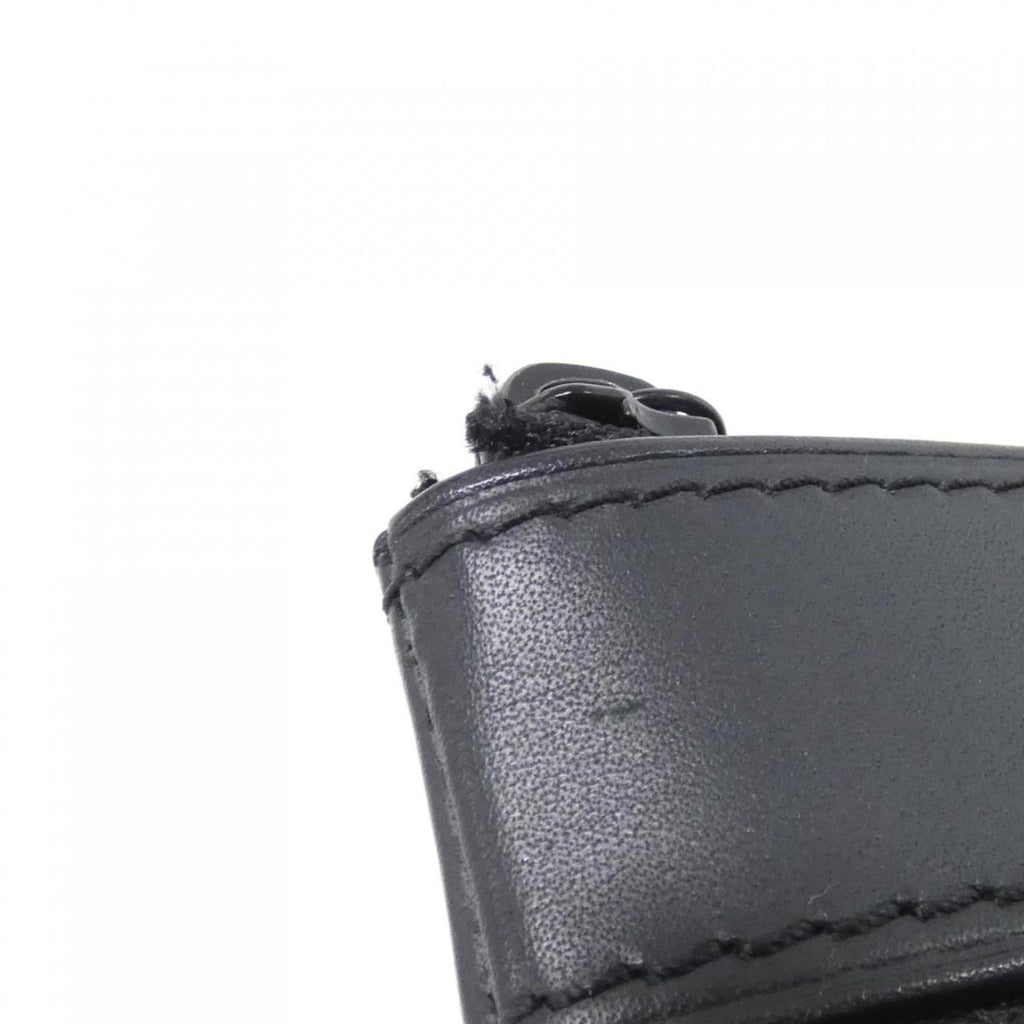 Louis Vuitton Monogram Shadow Black Leather Handbag Pochette
