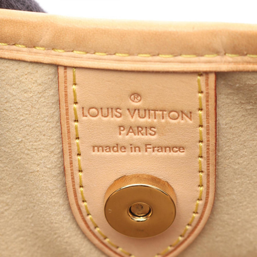 Louis Vuitton Damier Azur White Coated Canvas Shoulder Bag