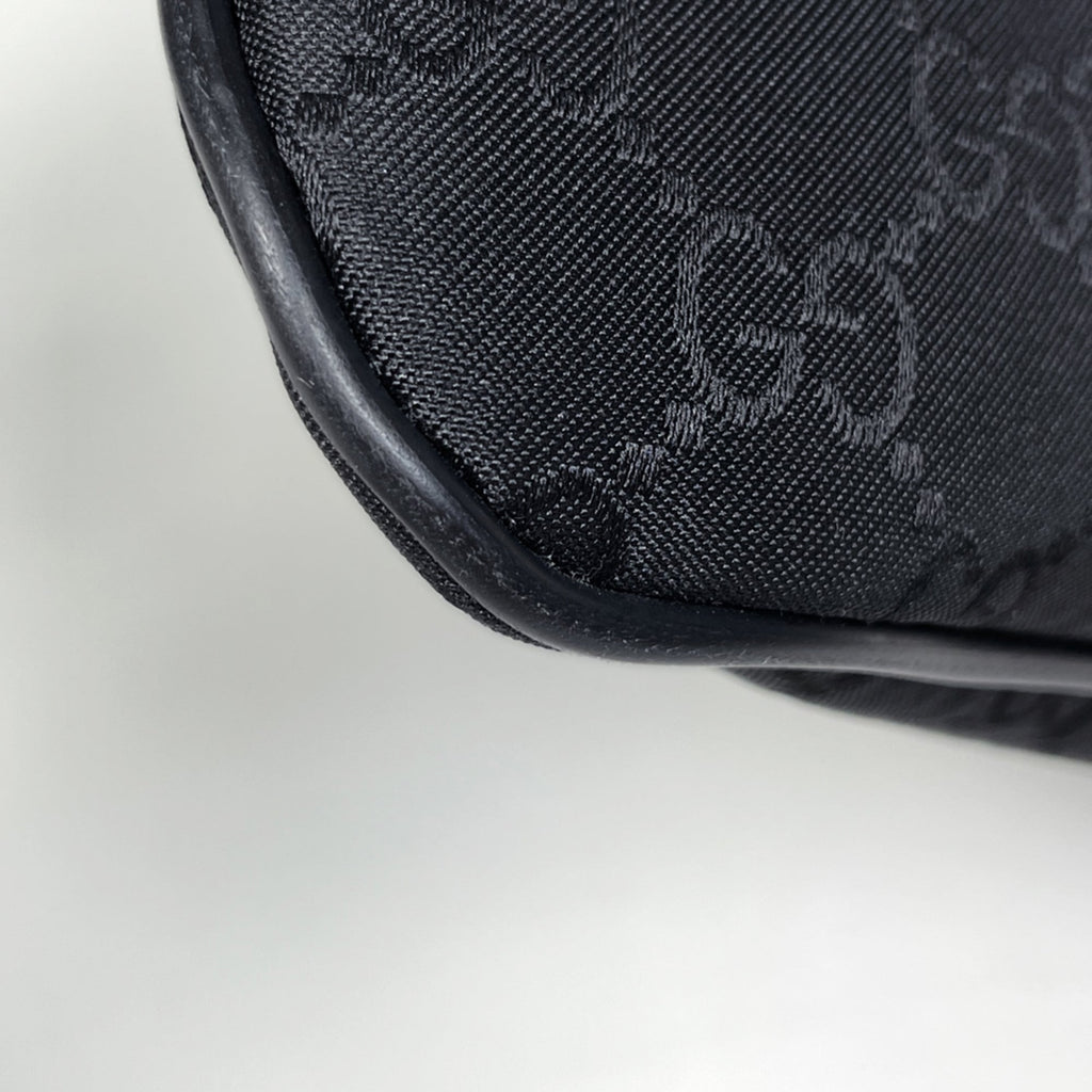 Gucci Black Nylon Leather Shoulder Bag (Pre-Owned)