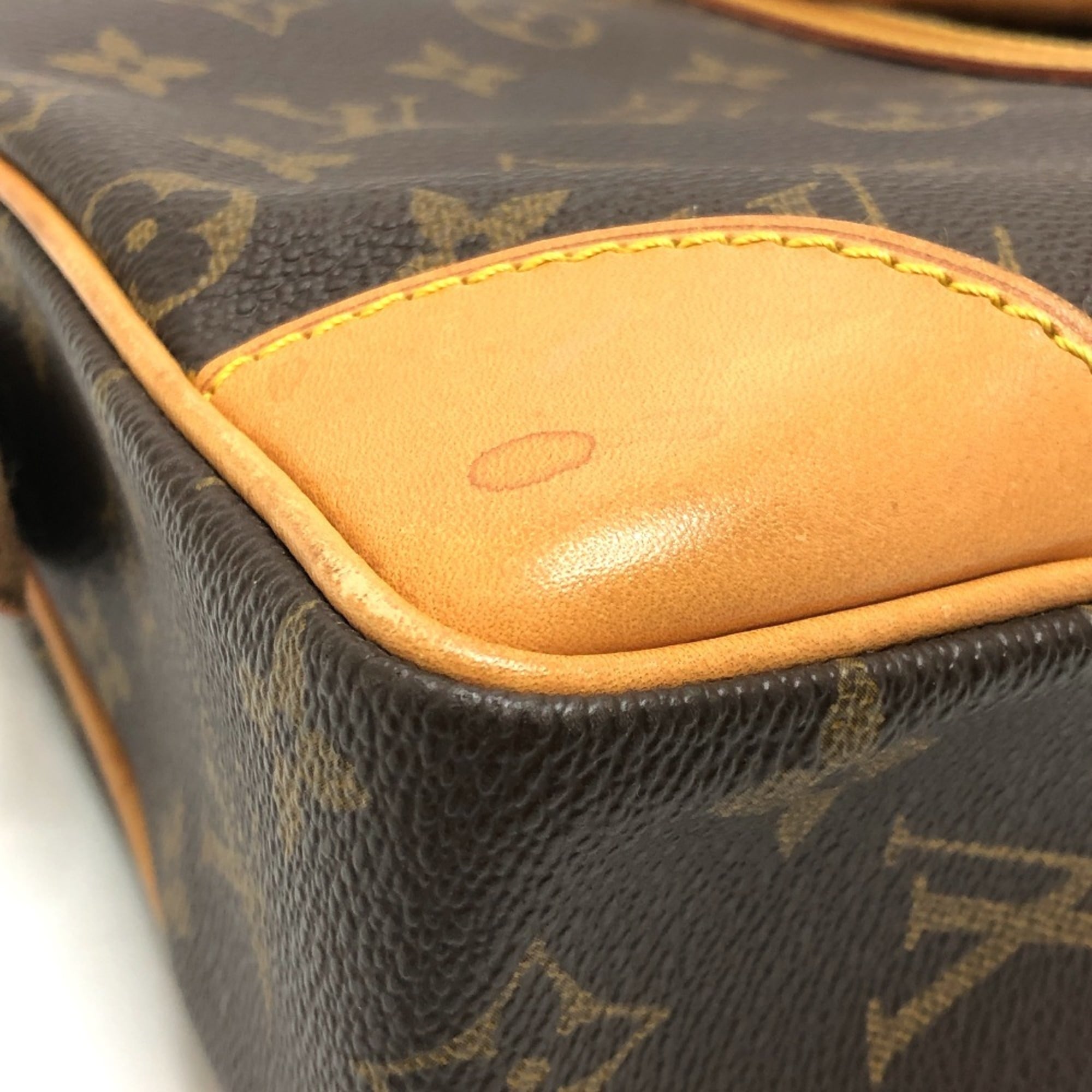 Louis Vuitton Brown Monogram Monogram Briefcase