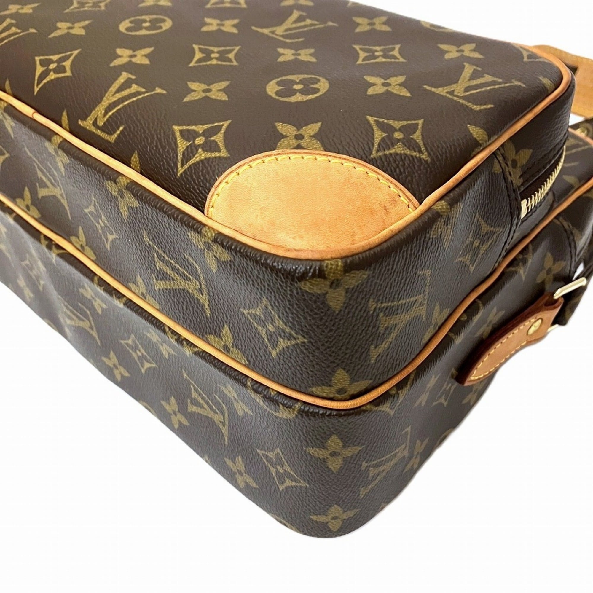 Louis Vuitton Brown Leather Shoulder Bag