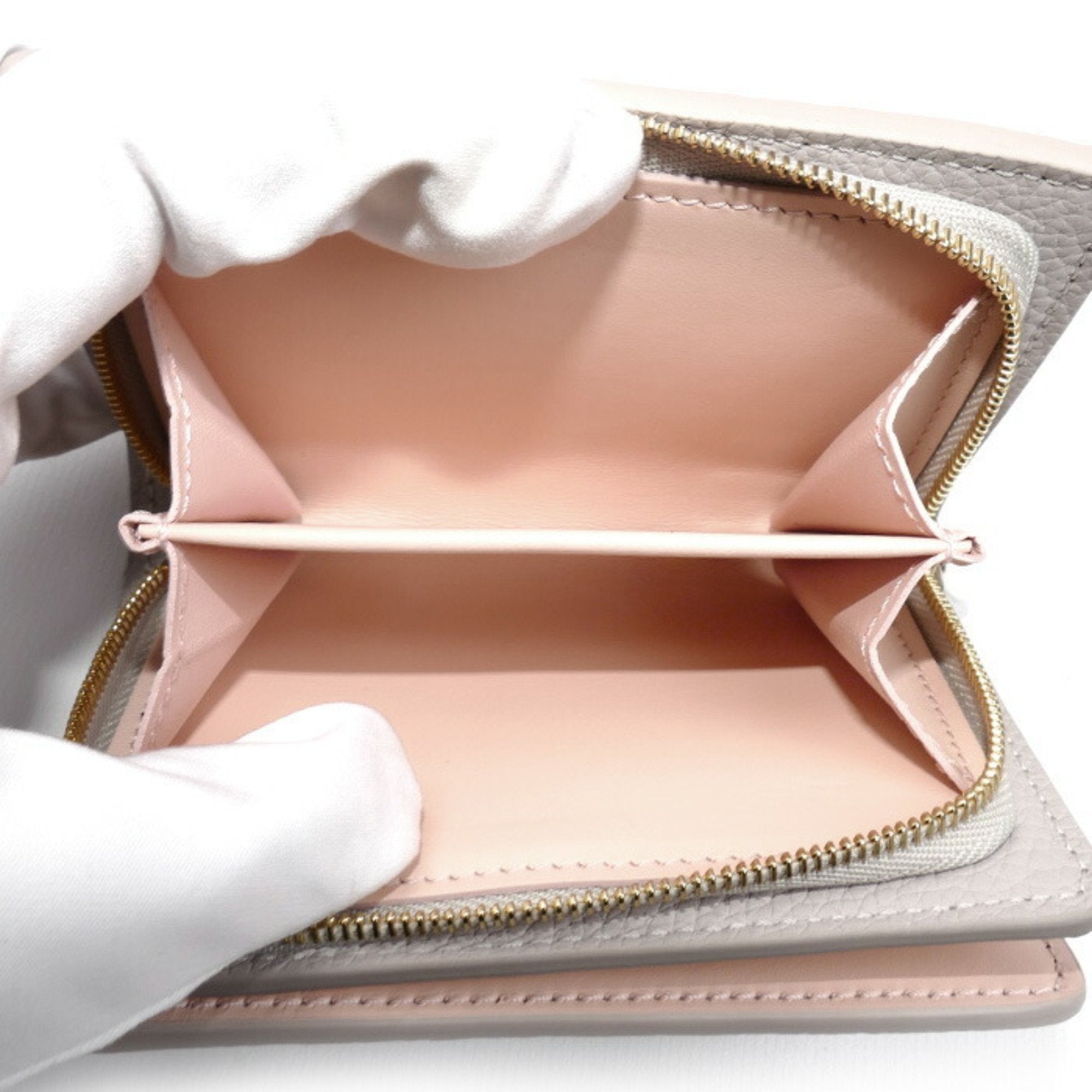 Louis Vuitton Grayish Pink Mahina Leather Wallet