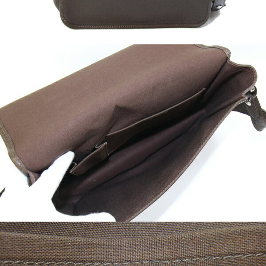 Louis Vuitton Taiga Brown Grizzly Taiga Leather Handbag Shoulder Bag