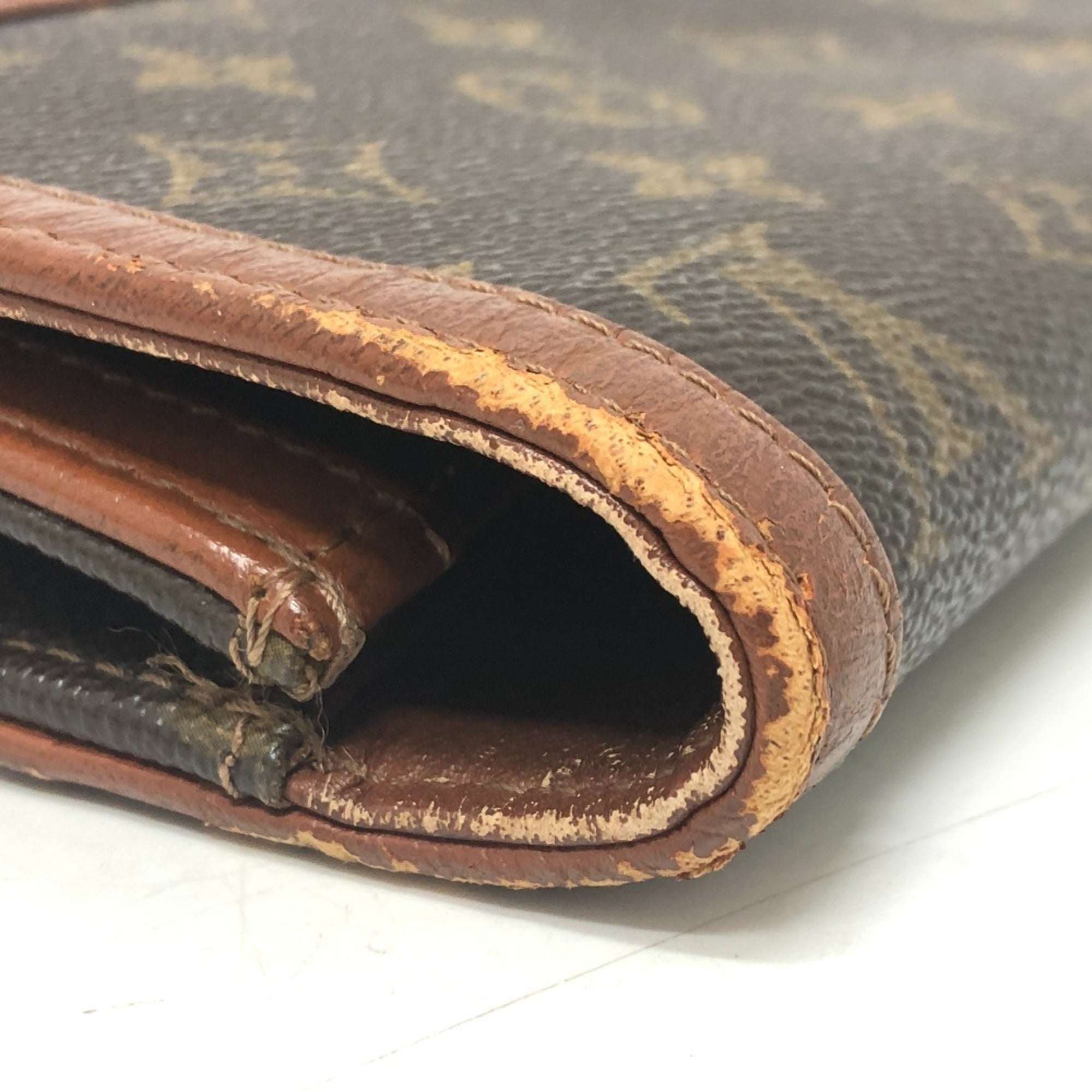 Louis Vuitton Brown Monogram Clutch Bag Pochette Pouch