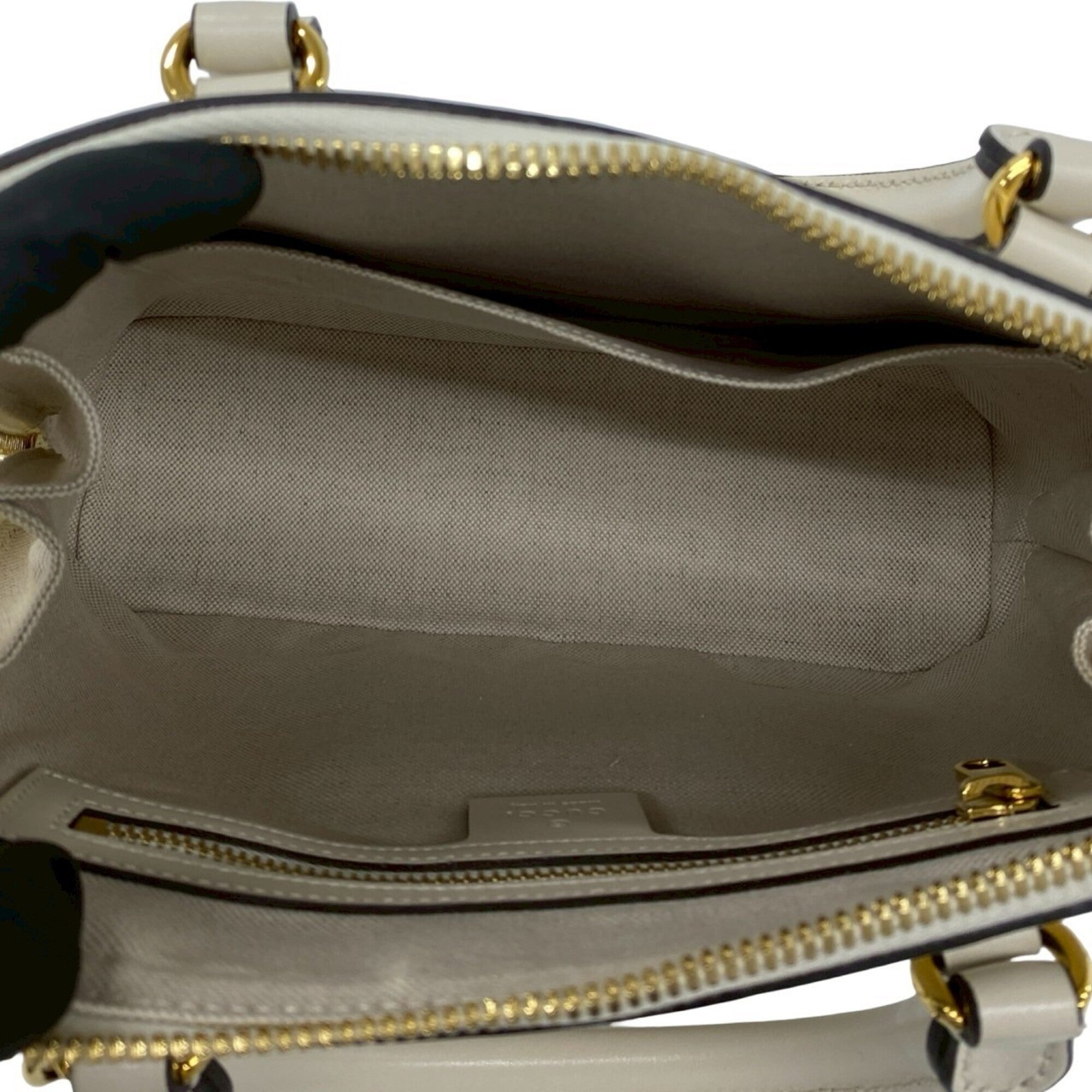 Gucci White Leather Handbag Shoulder Bag (Pre-Owned)