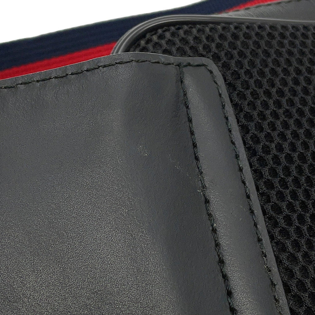 Gucci Black Gg Supreme Leather Handbag Sling Bag (Pre-Owned)