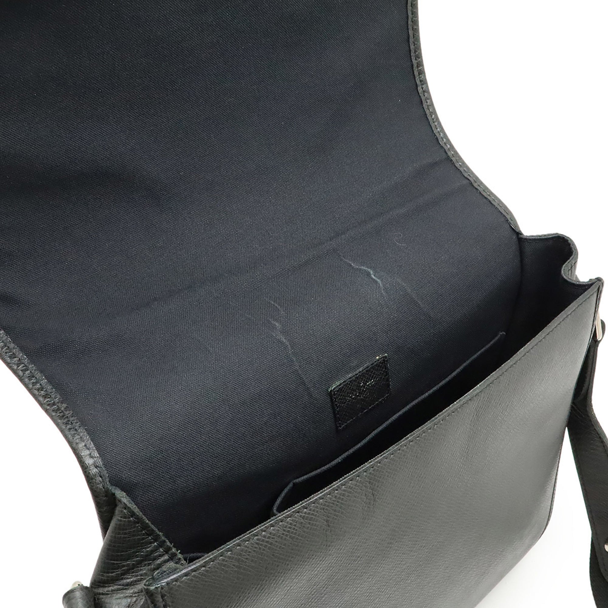 Louis Vuitton Ardoise Black Taiga Leather Shoulder Bag