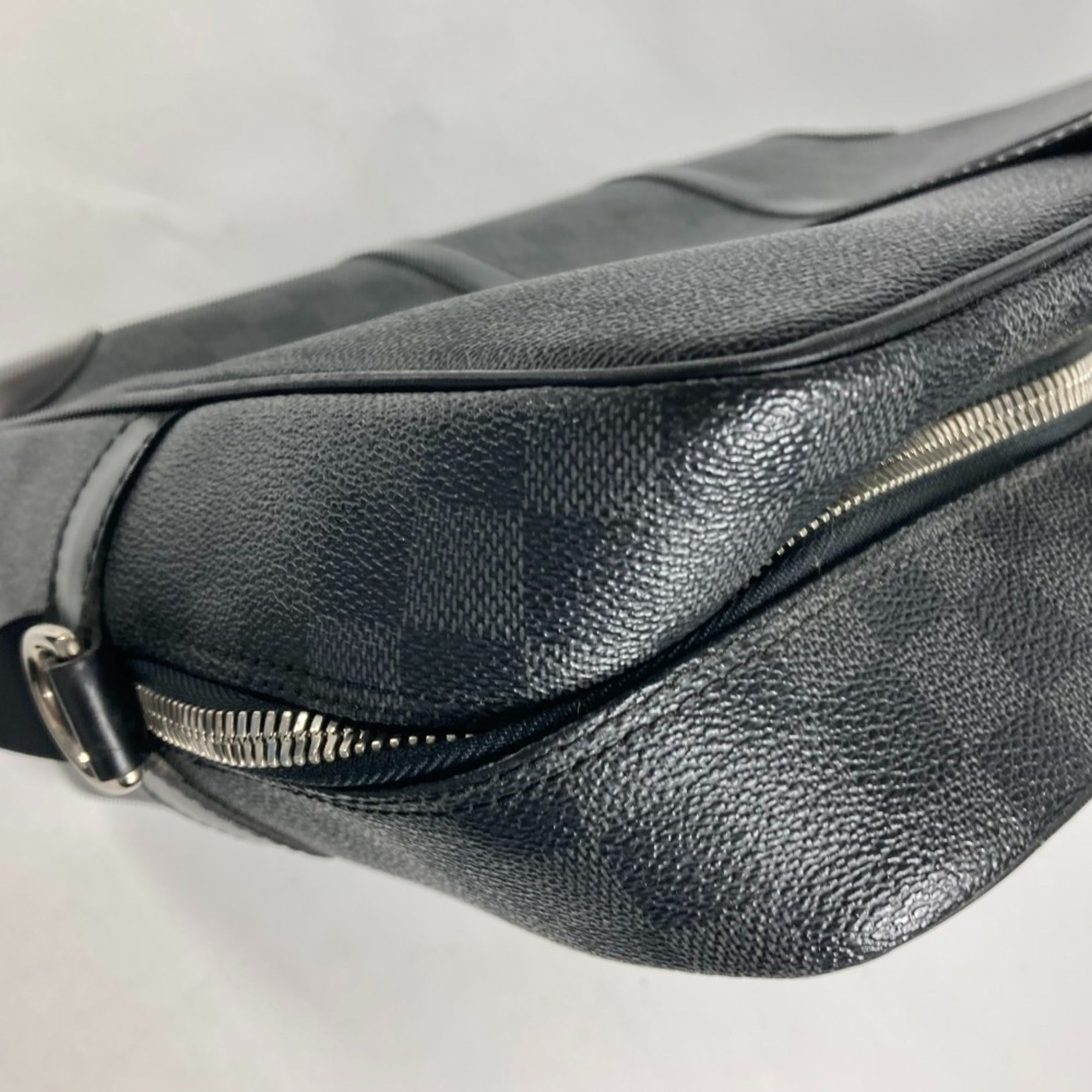 Louis Vuitton Black Damier Graphite Handbag Tote Bag
