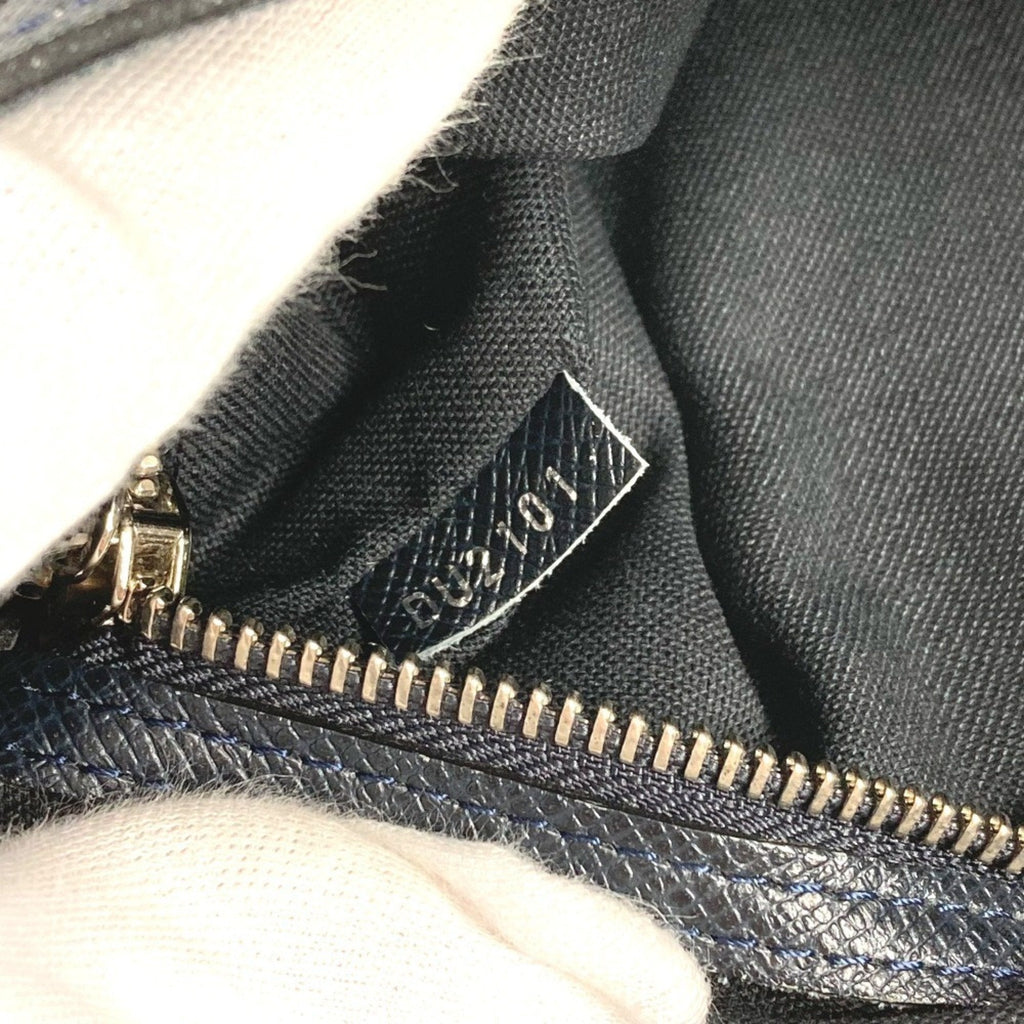 Louis Vuitton Boreal Galle Navy Taiga Leather Messenger Bag Shoulder Bag