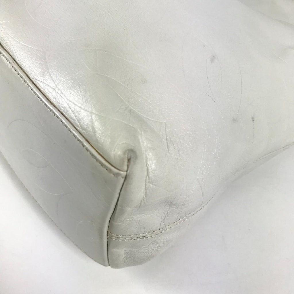Chanel White Leather Shoulder Bag Tote Bag