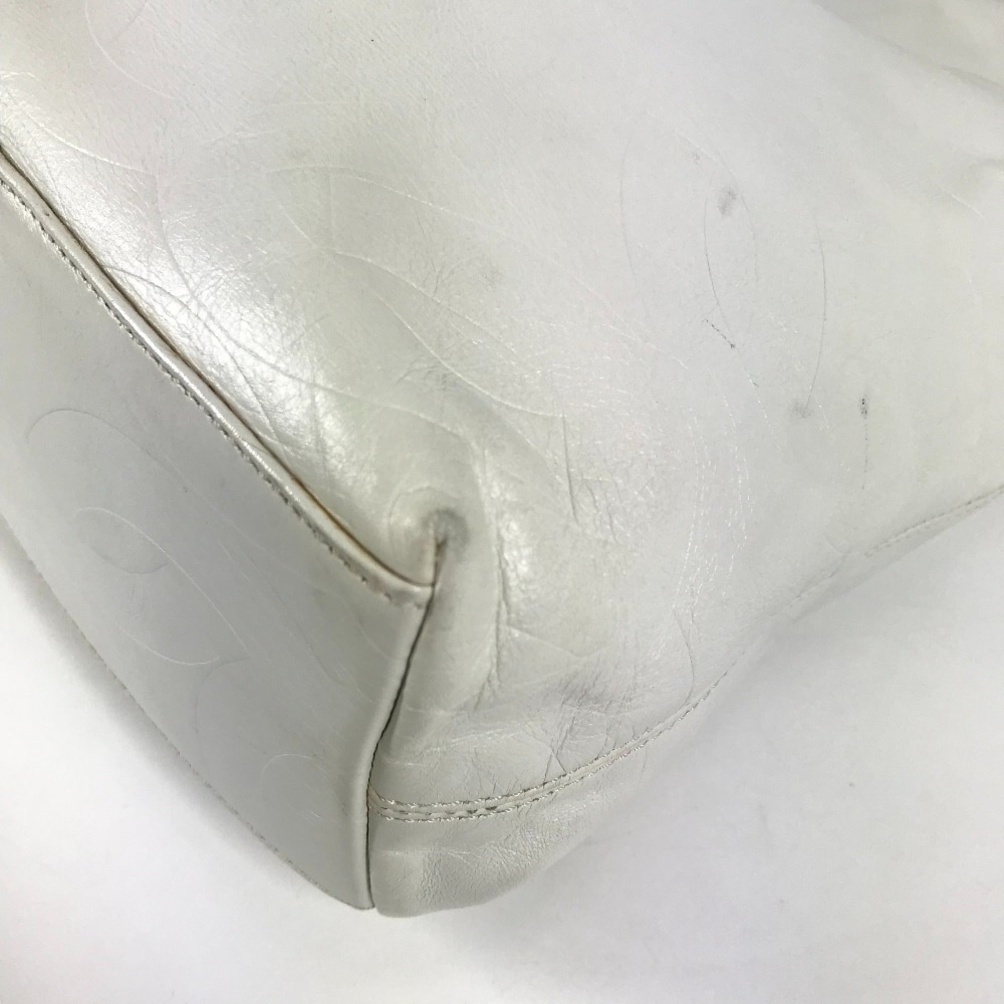 Chanel White Leather Shoulder Bag Tote Bag
