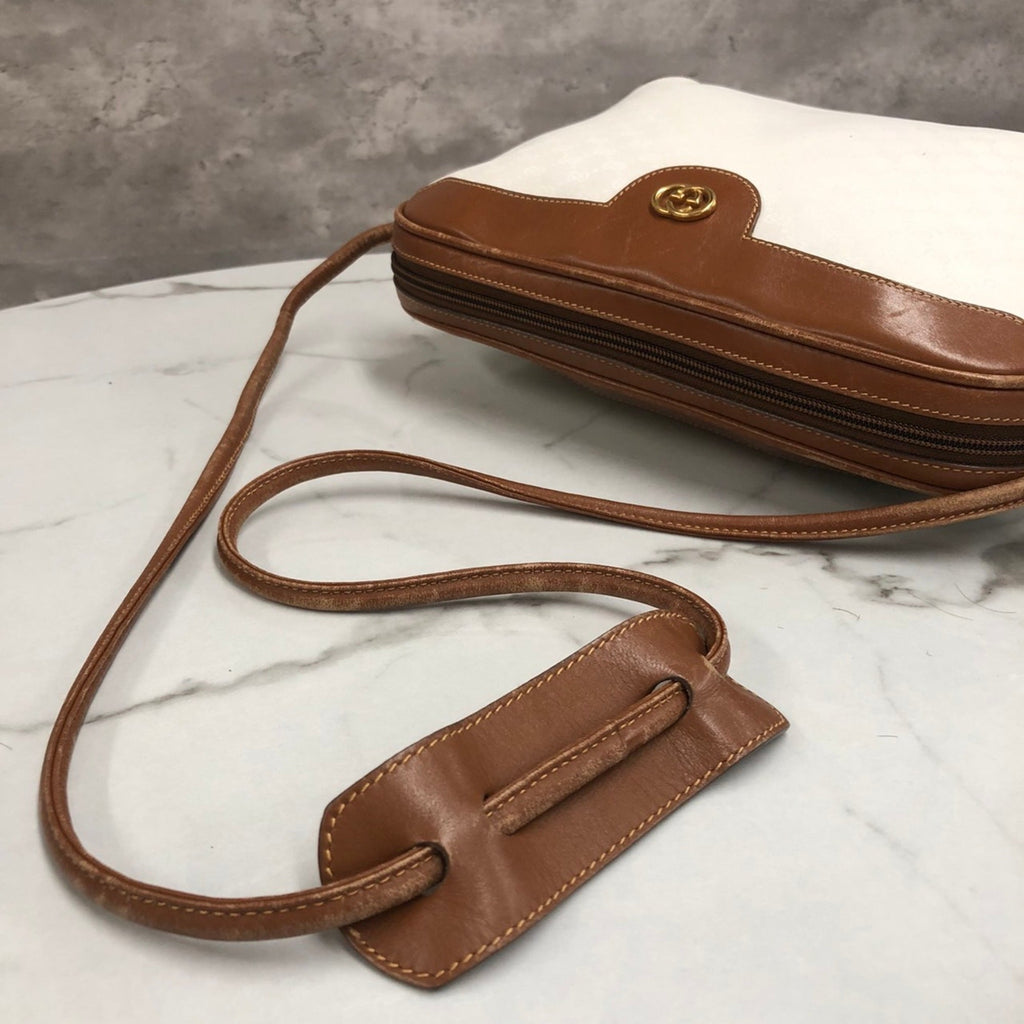 Gucci Microguccissima White Micro Gg Leather Shoulder Bag (Pre-Owned)