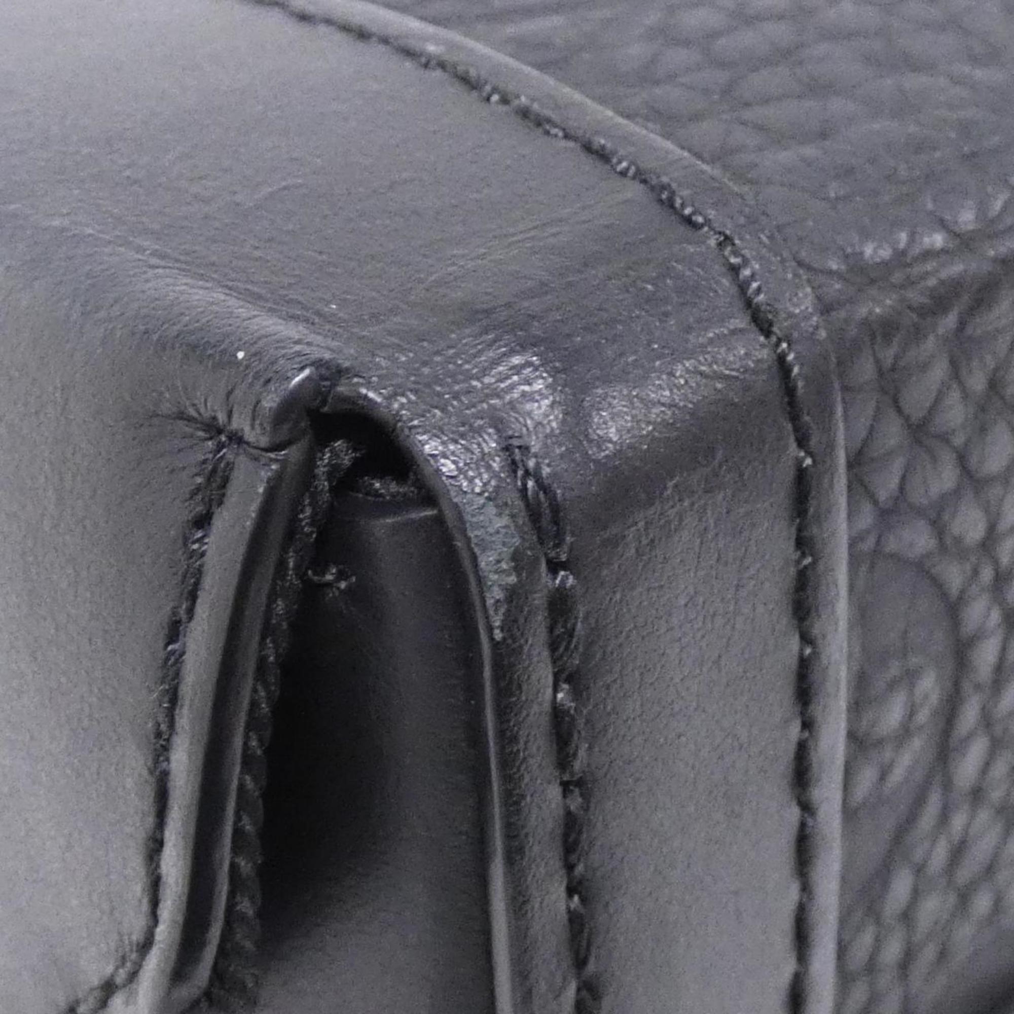 Louis Vuitton Black Leather Shoulder Bag