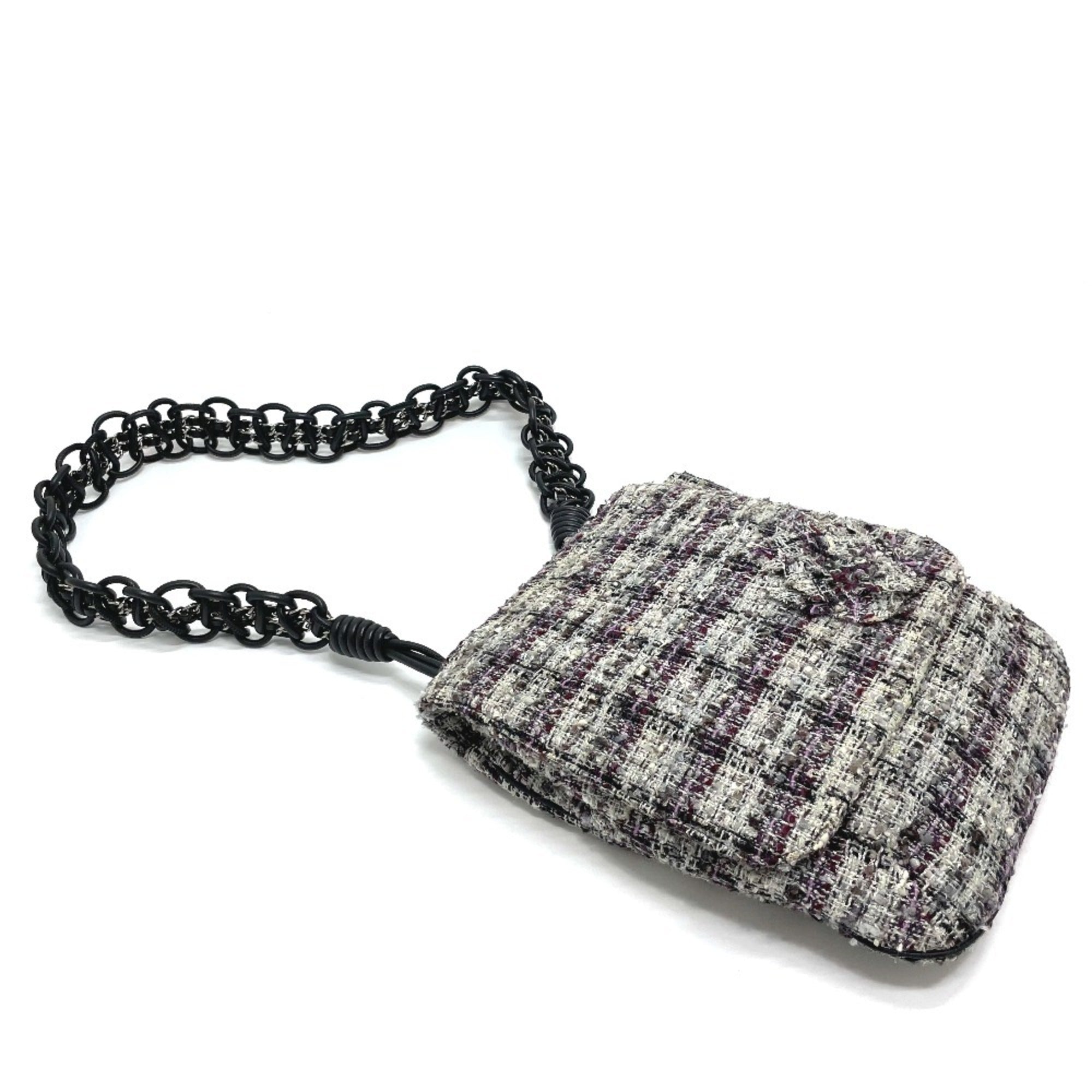 Chanel Gray Tweed Shoulder Bag