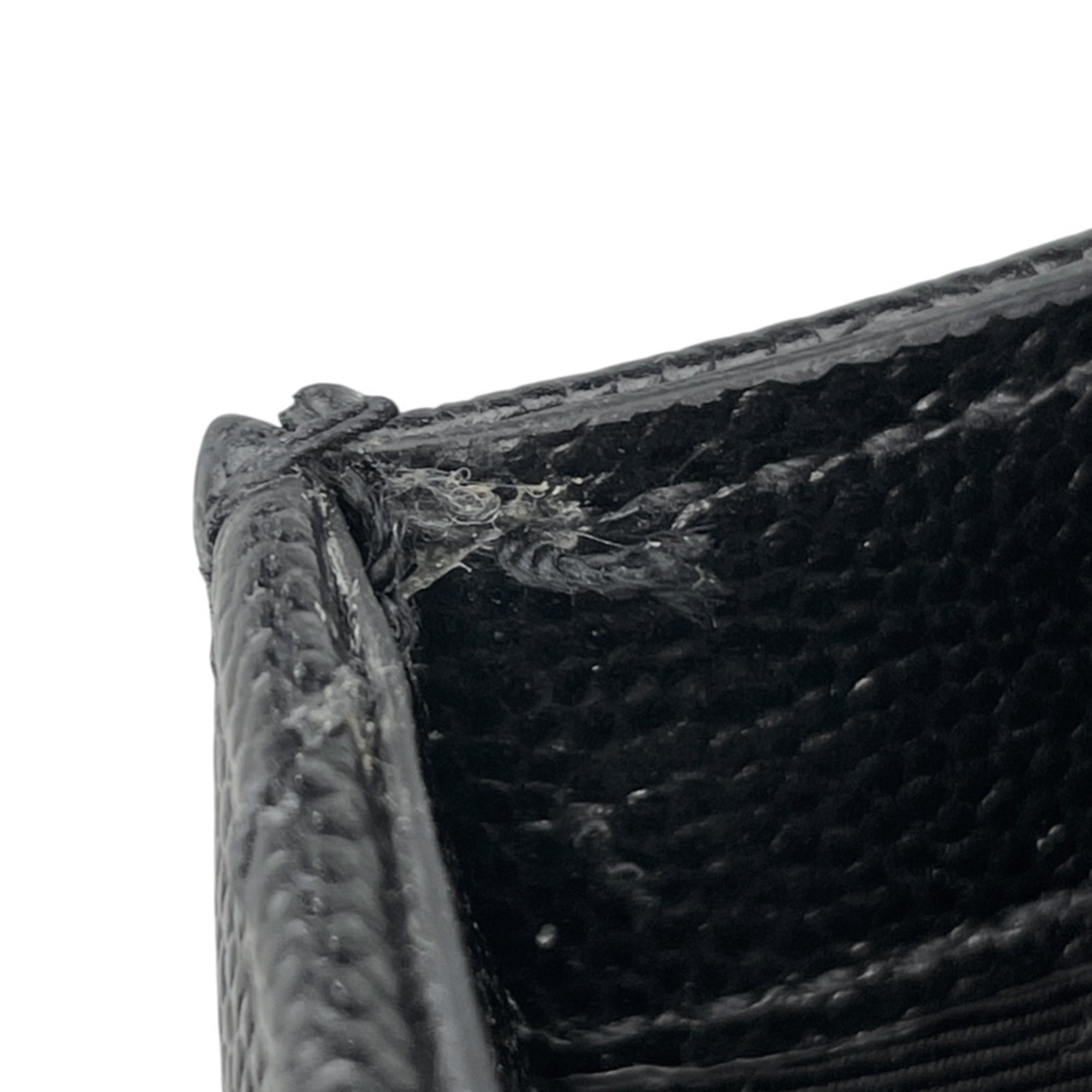 Yves Saint Laurent Black Leather Shoulder Bag (Pre-Owned)