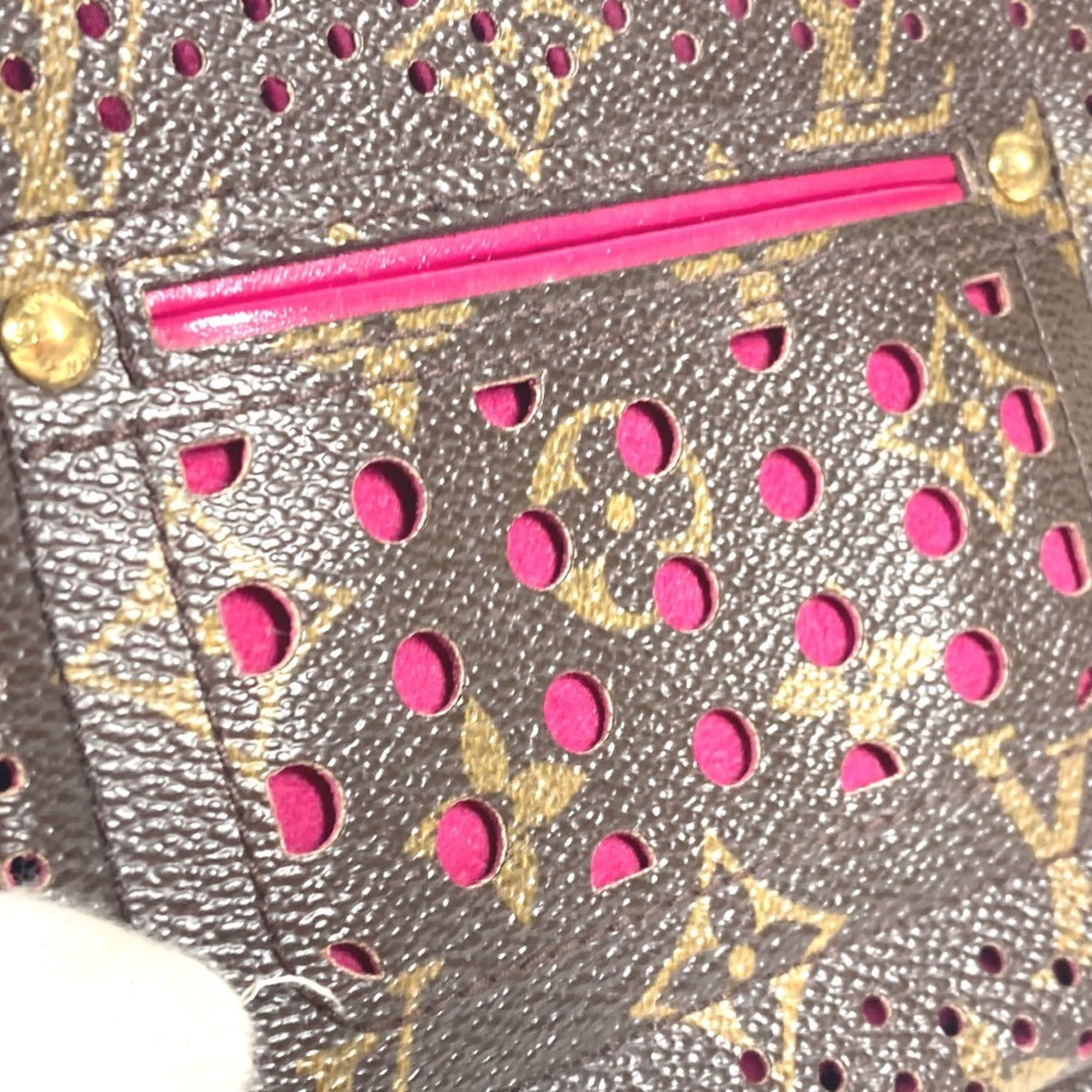 Louis Vuitton Fuchsia Pink Monogram Pochette Pouch Shoulder Bag