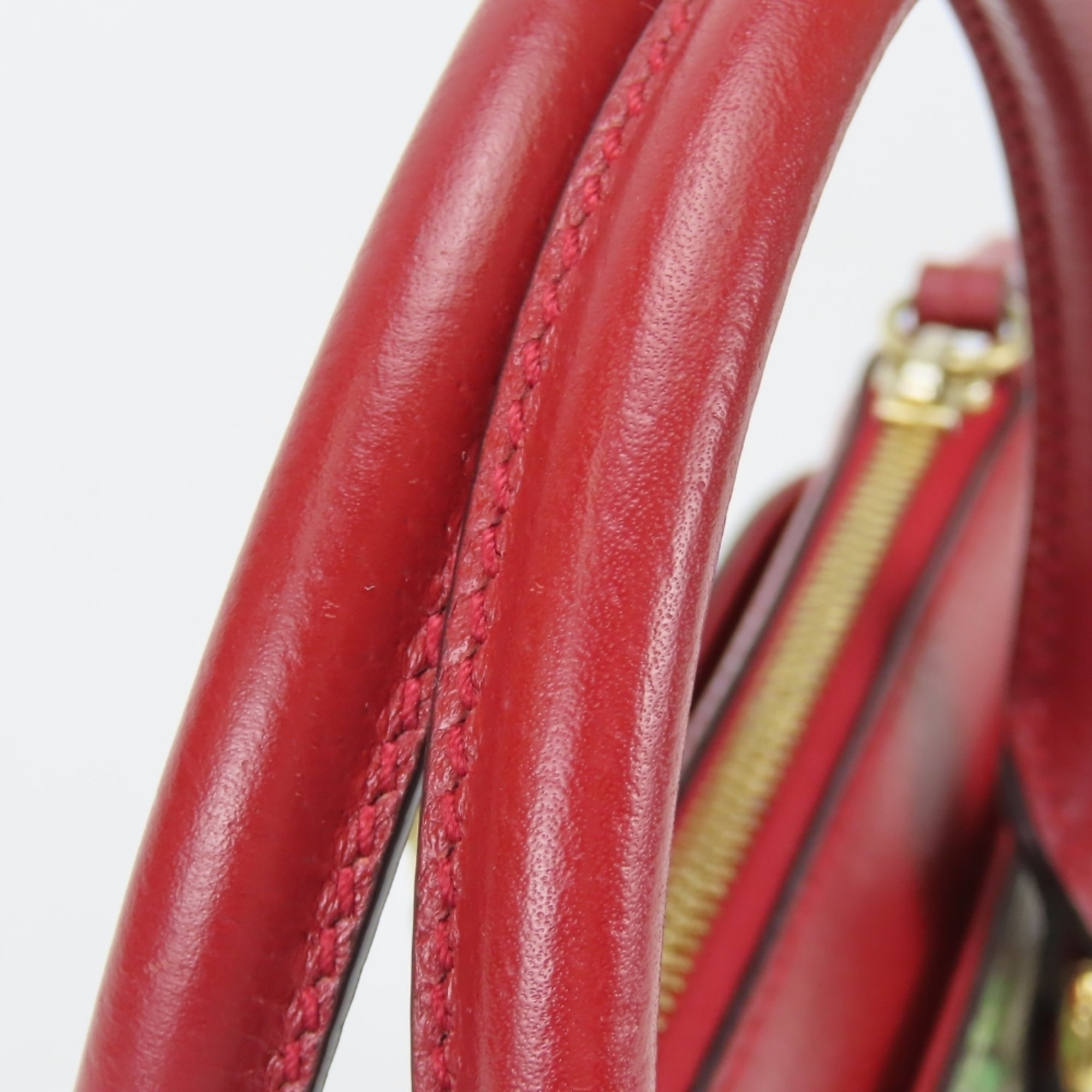 Gucci Beige Multi-Color Red Color Gg Supreme Canvas Handbag Shoulder Bag (Pre-Owned)