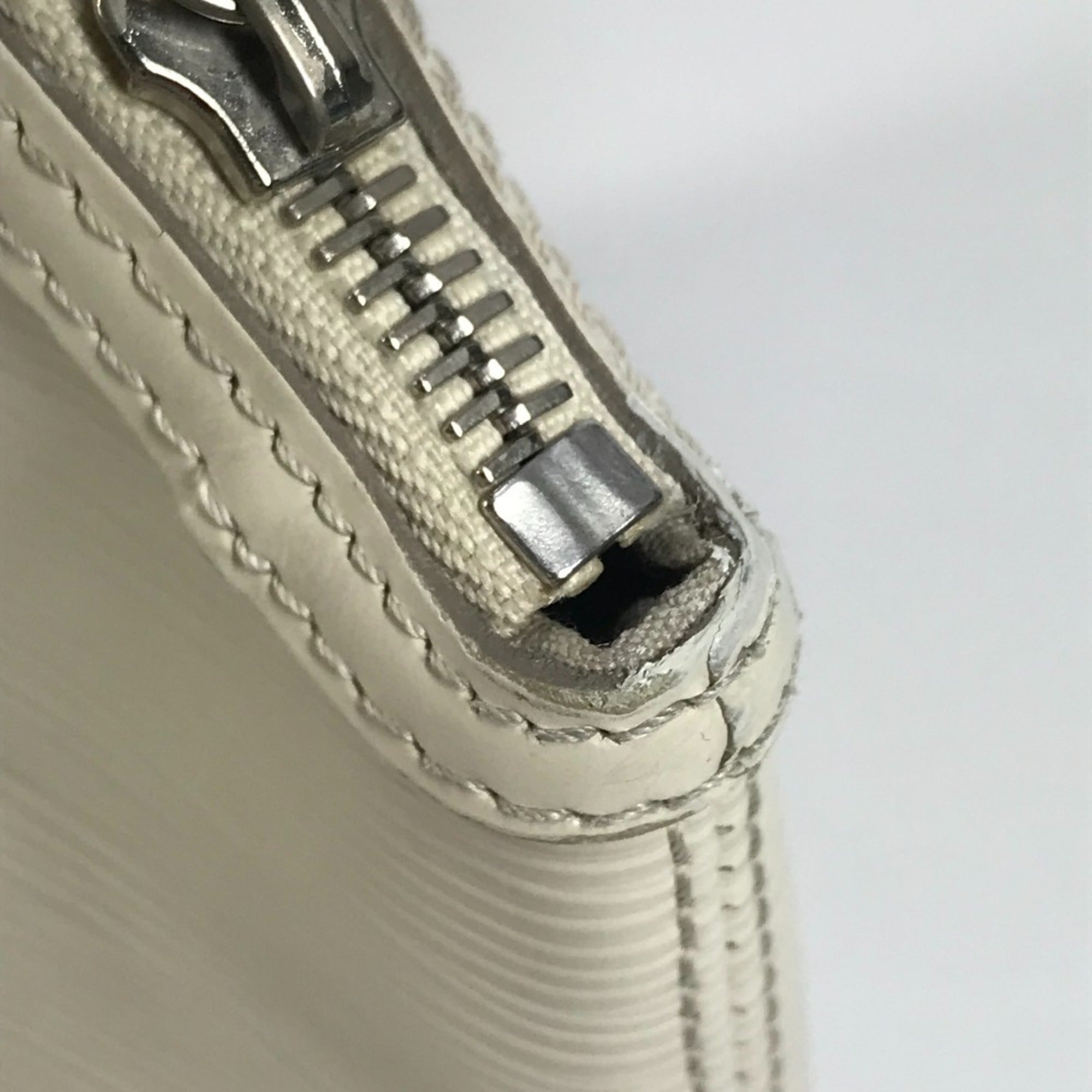 Louis Vuitton Epi Lv Off White Epi Leather Handbag Tote Bag
