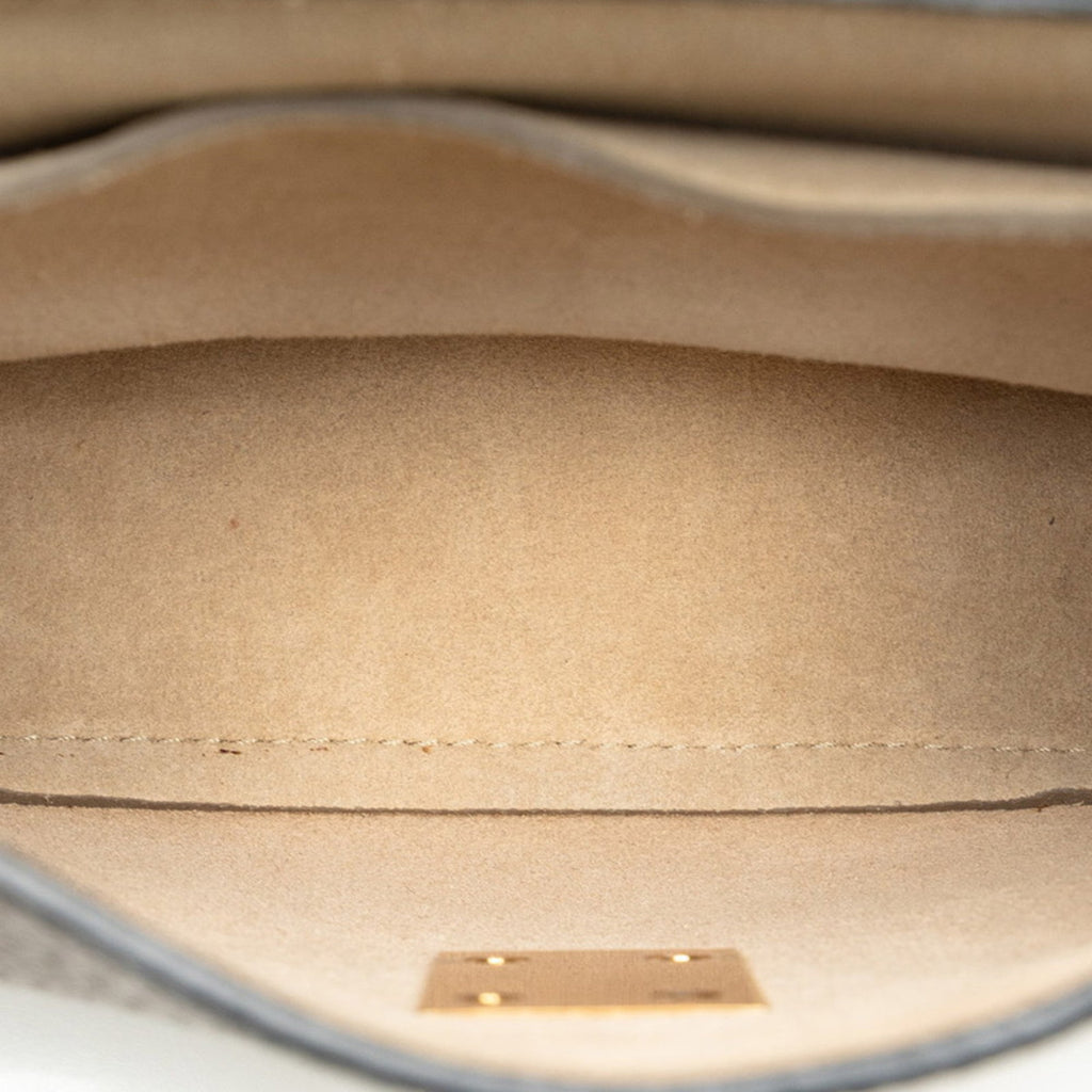 Chloé Beige Gold Leather Shoulder Bag (Pre-Owned)