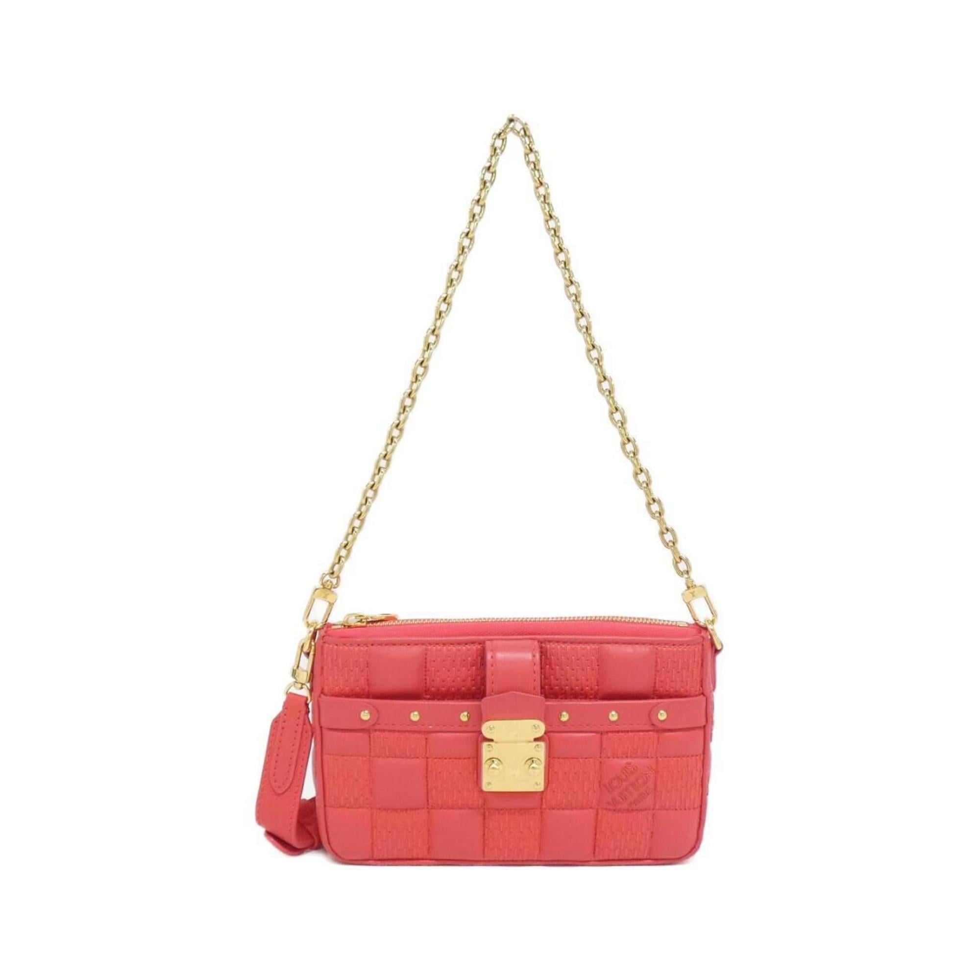 Louis Vuitton Rose Leather Pochette Shoulder Bag
