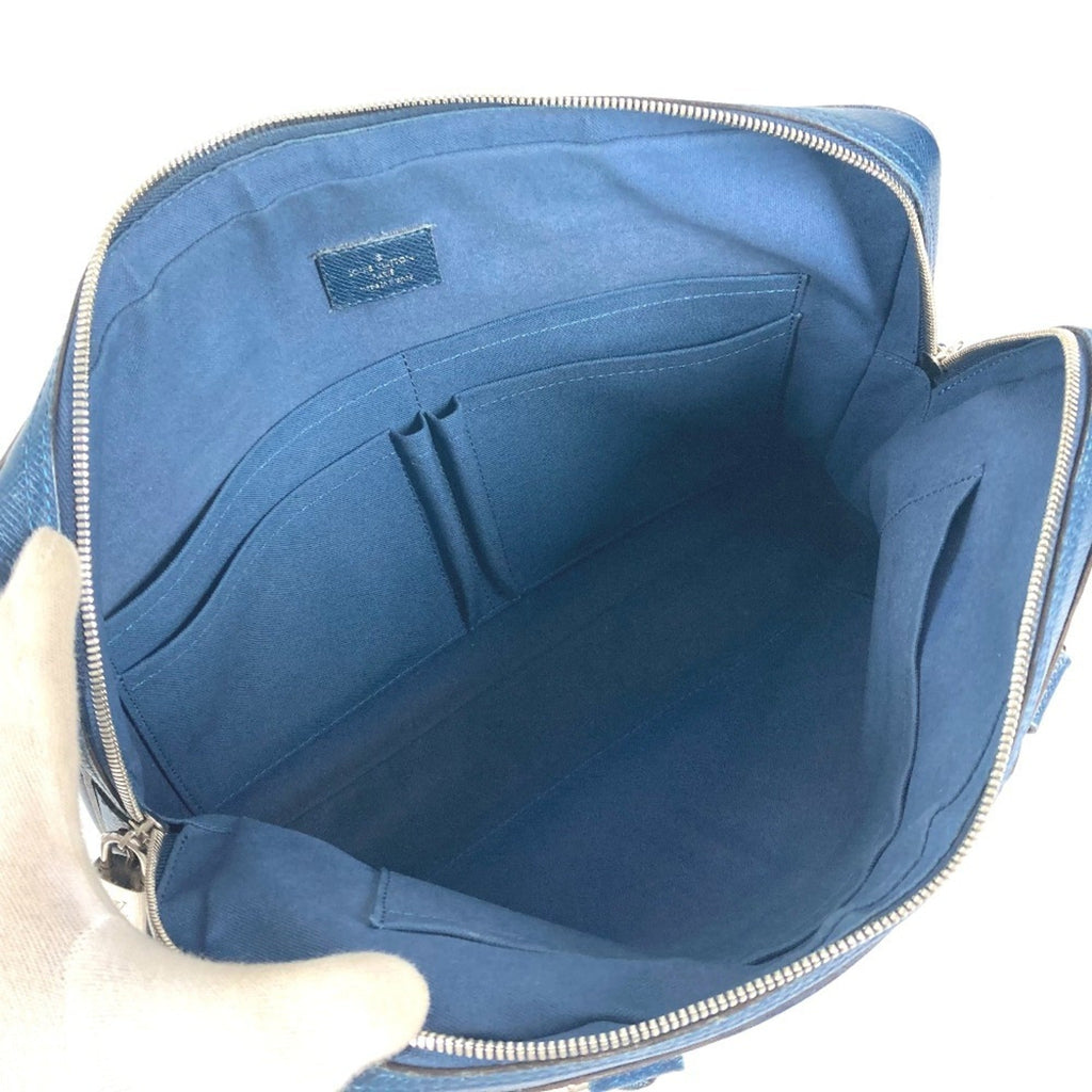 Louis Vuitton Navy Ocean Taiga Leather Briefcase Handbag