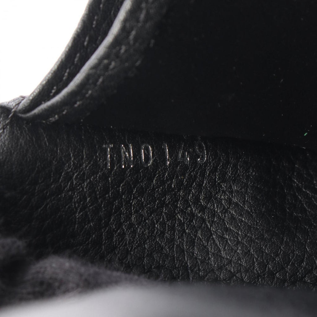 Louis Vuitton Black Noir Mahina Leather Leather Long Wallet