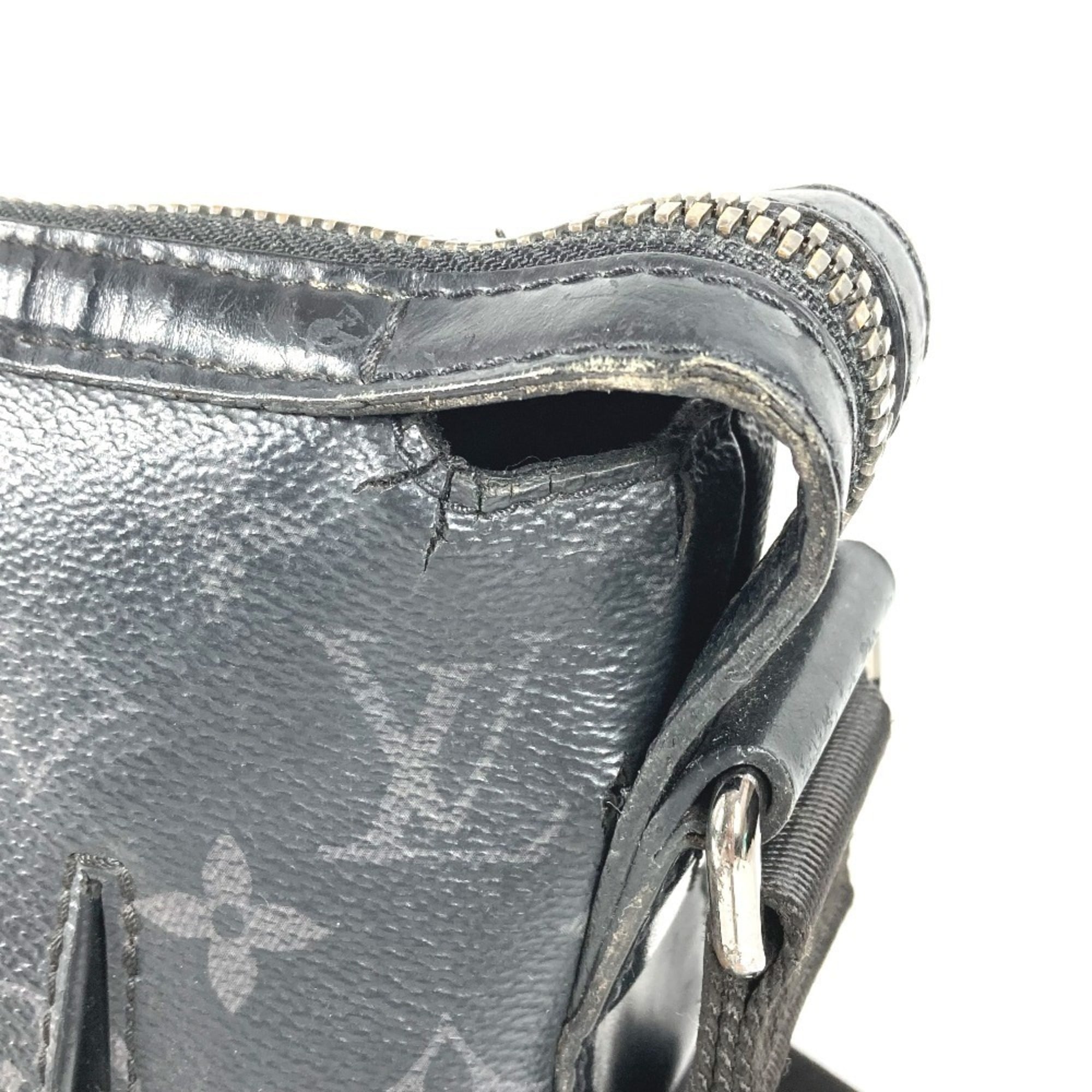 Louis Vuitton Black Monogram Eclipse Canvas Messenger Bag Shoulder Bag