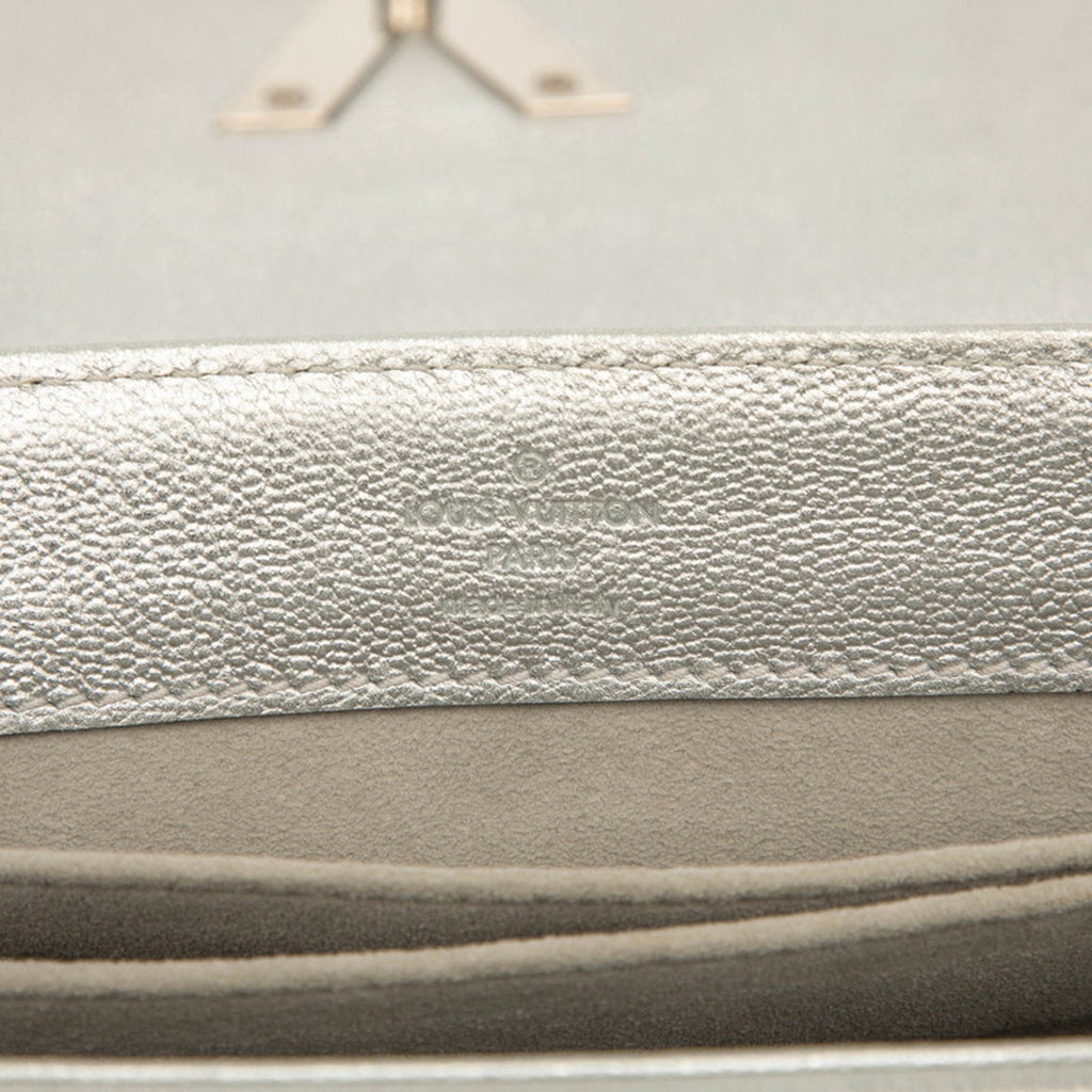 Louis Vuitton Argent Silver Leather Shoulder Bag