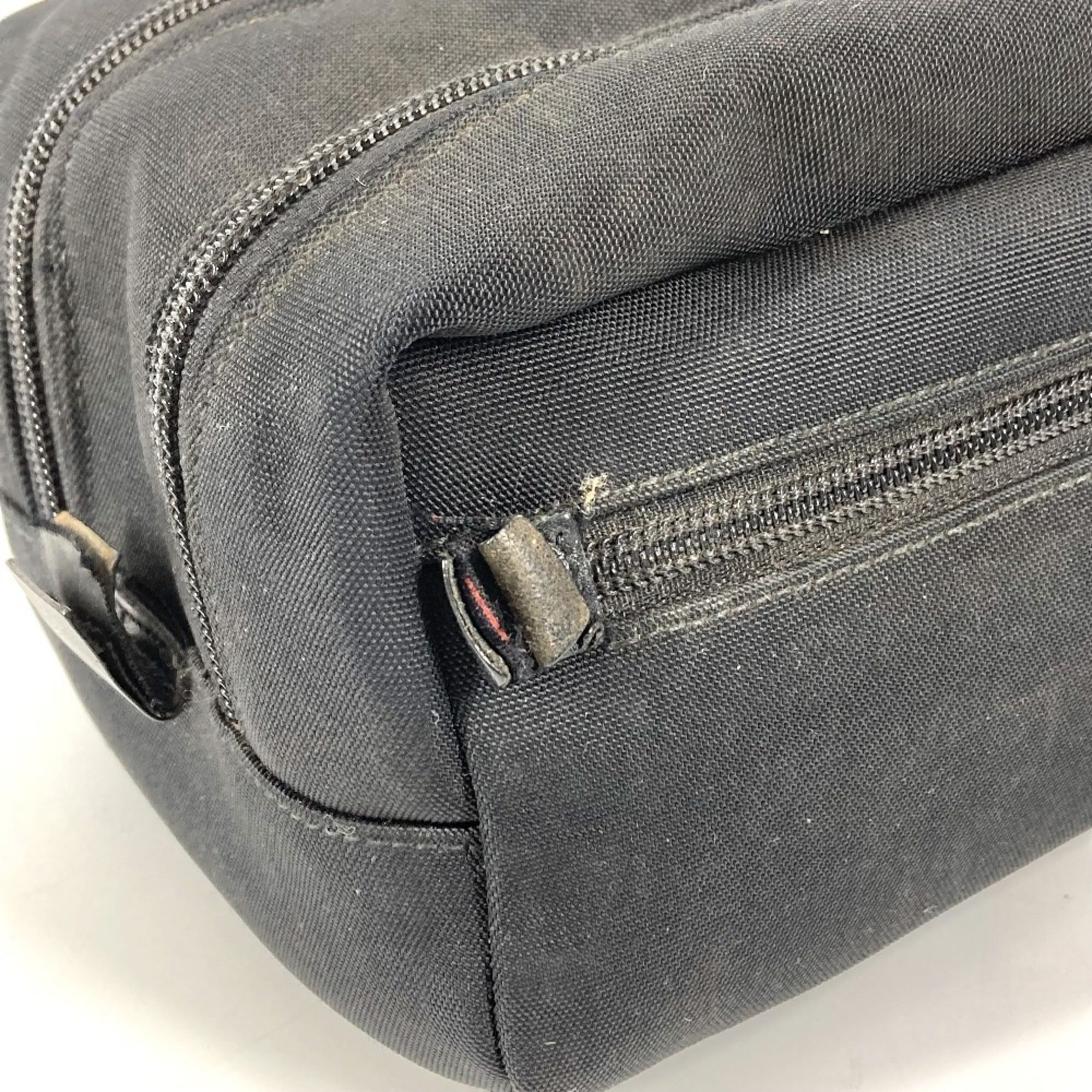 Gucci Black Canvas Leather Clutch Bag Pouch (Pre-Owned)