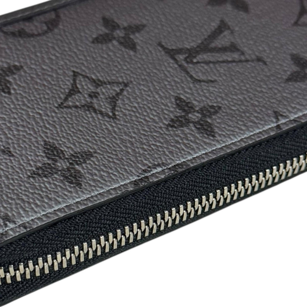 Louis Vuitton Silver Taiga Leather Leather Long Wallet