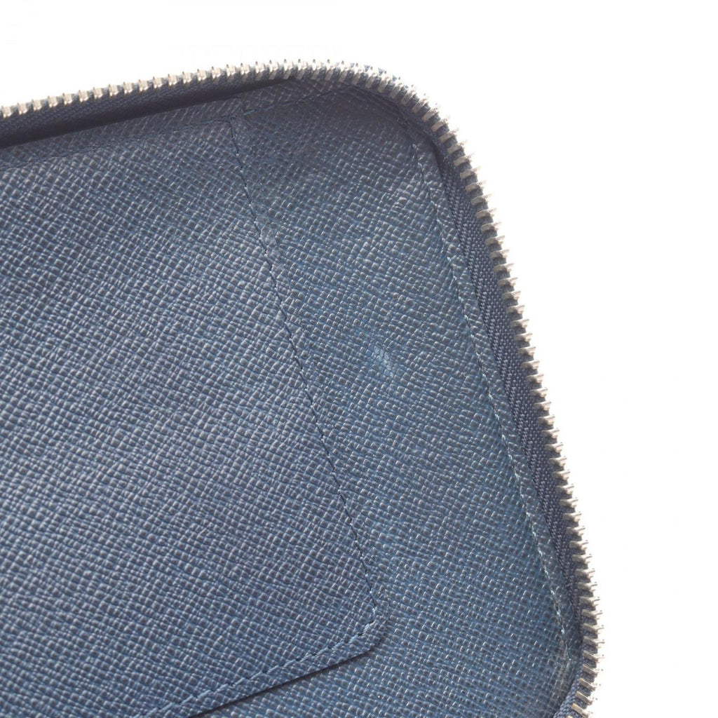 Louis Vuitton Navy Ocean Taiga Leather Long Wallet