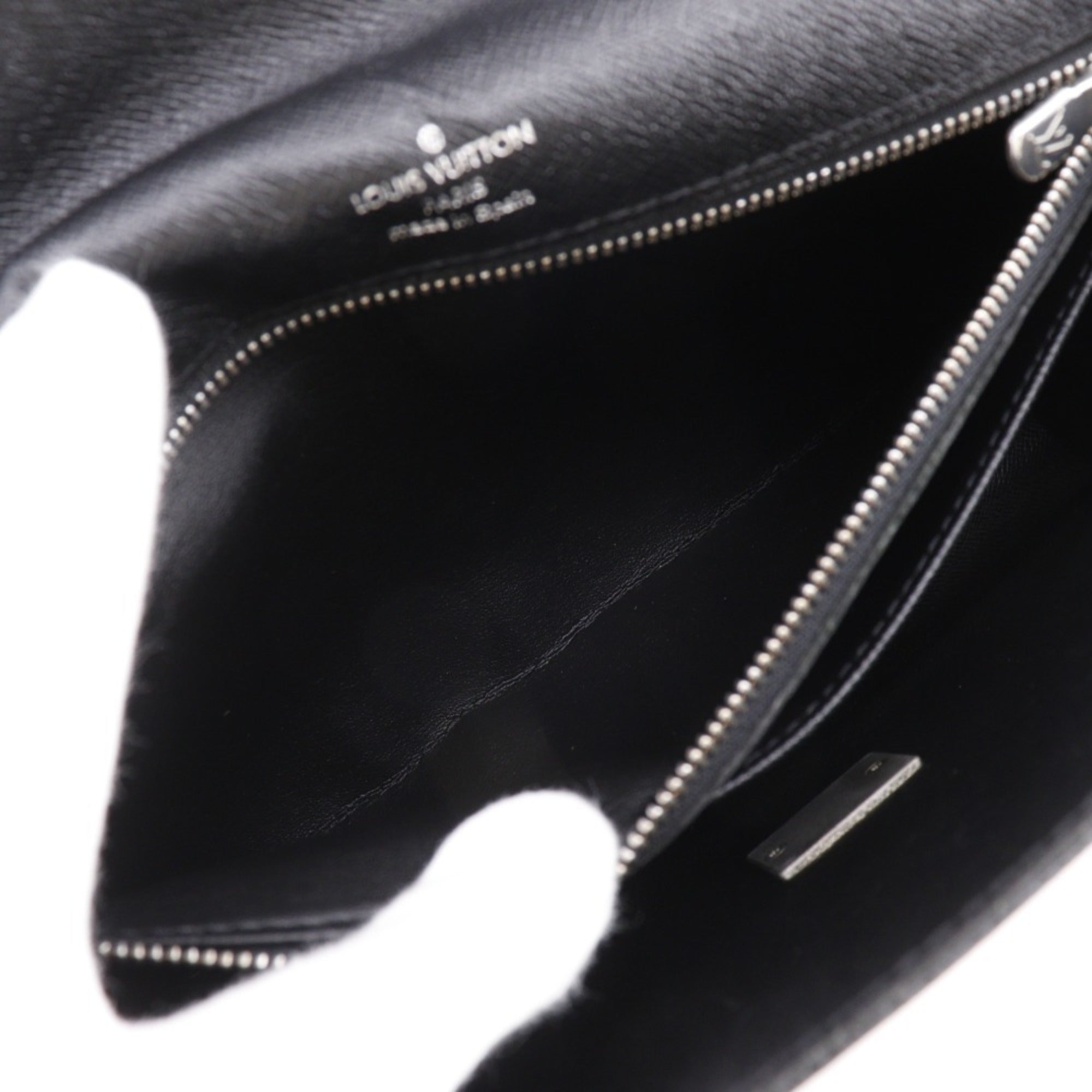 Louis Vuitton Taiga Ardoise Black Taiga Leather Pochette