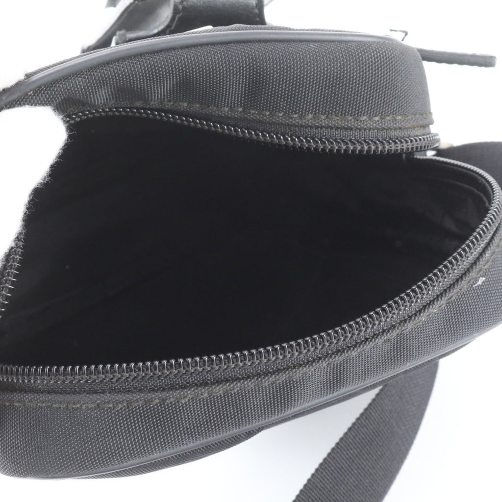 Gucci Black Leather Nylon Shoulder Bag (Pre-Owned)