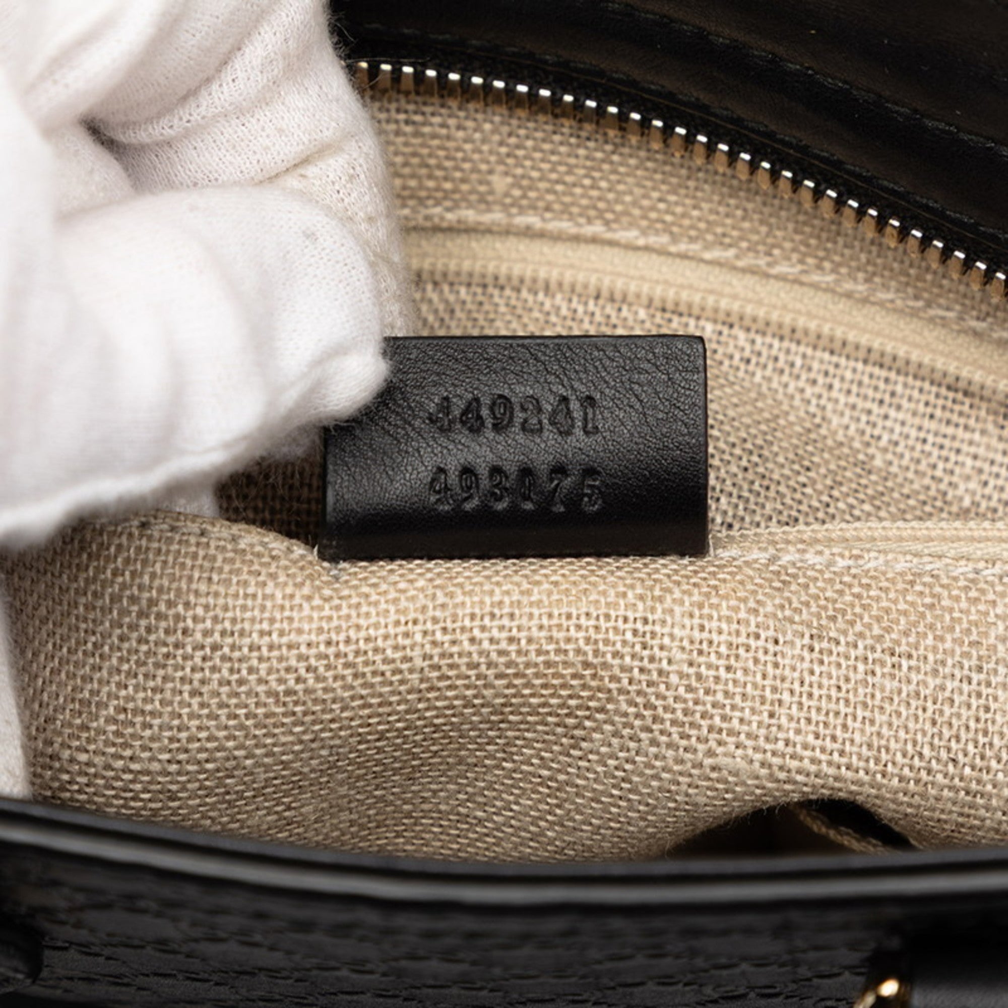 Gucci Black Leather Handbag Shoulder Bag (Pre-Owned)