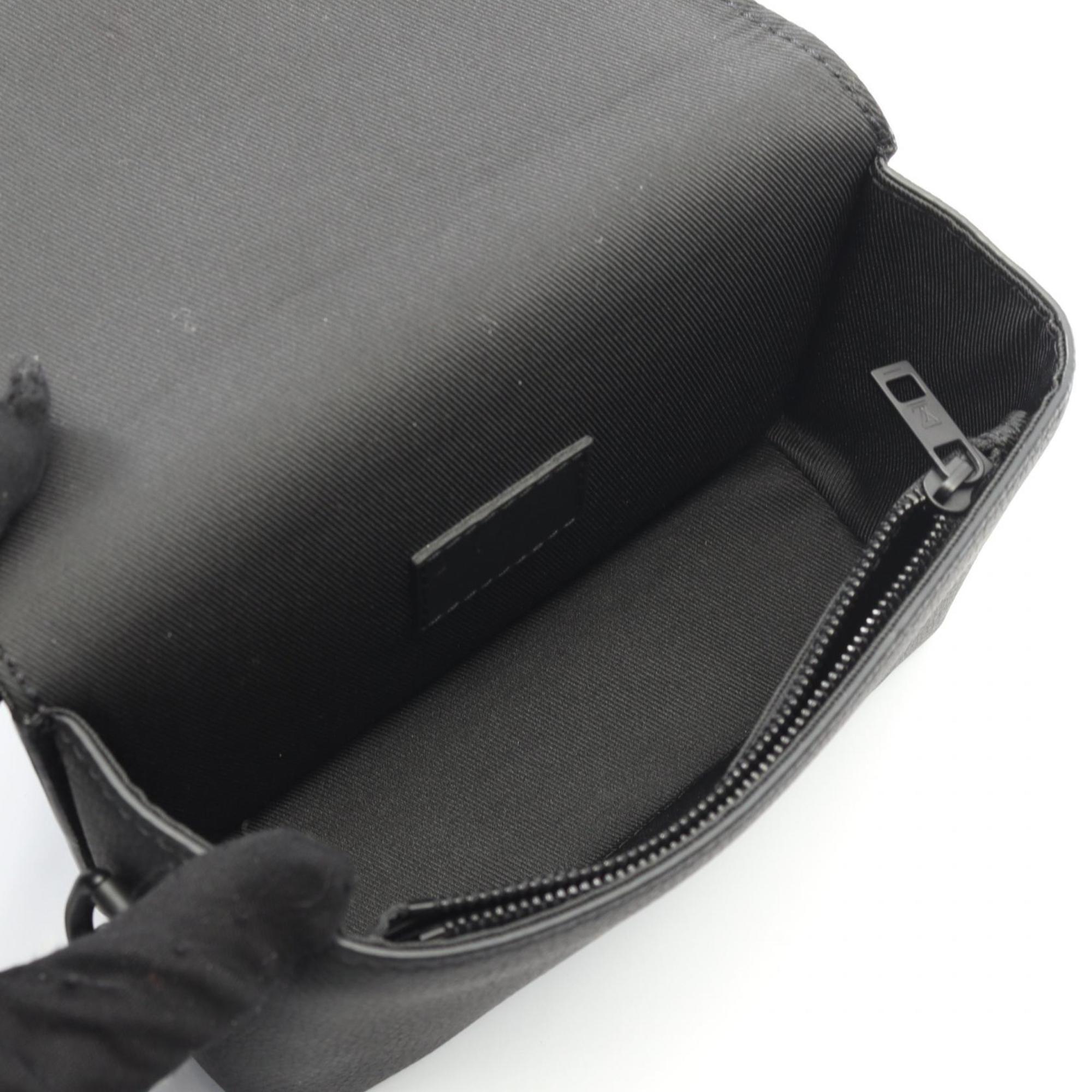 Louis Vuitton Black Leather Shoulder Bag