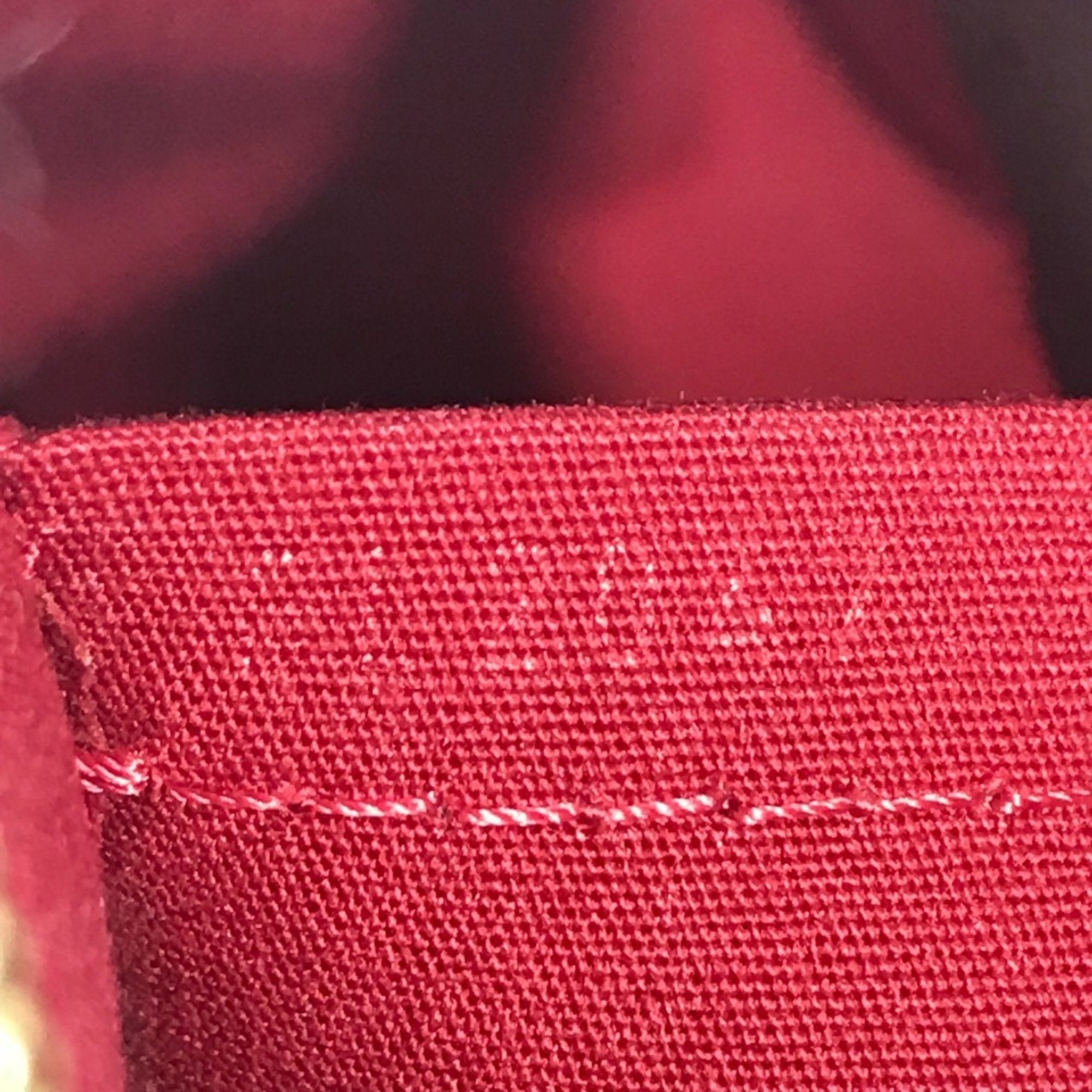 Louis Vuitton Pomme D'amour Red Color Monogram Vernis Shoulder Bag Tote Bag