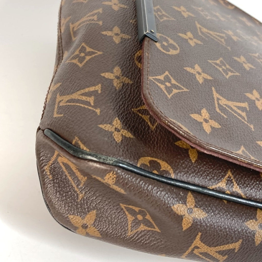 Louis Vuitton Black Brown Monogram Messenger Bag Shoulder Bag