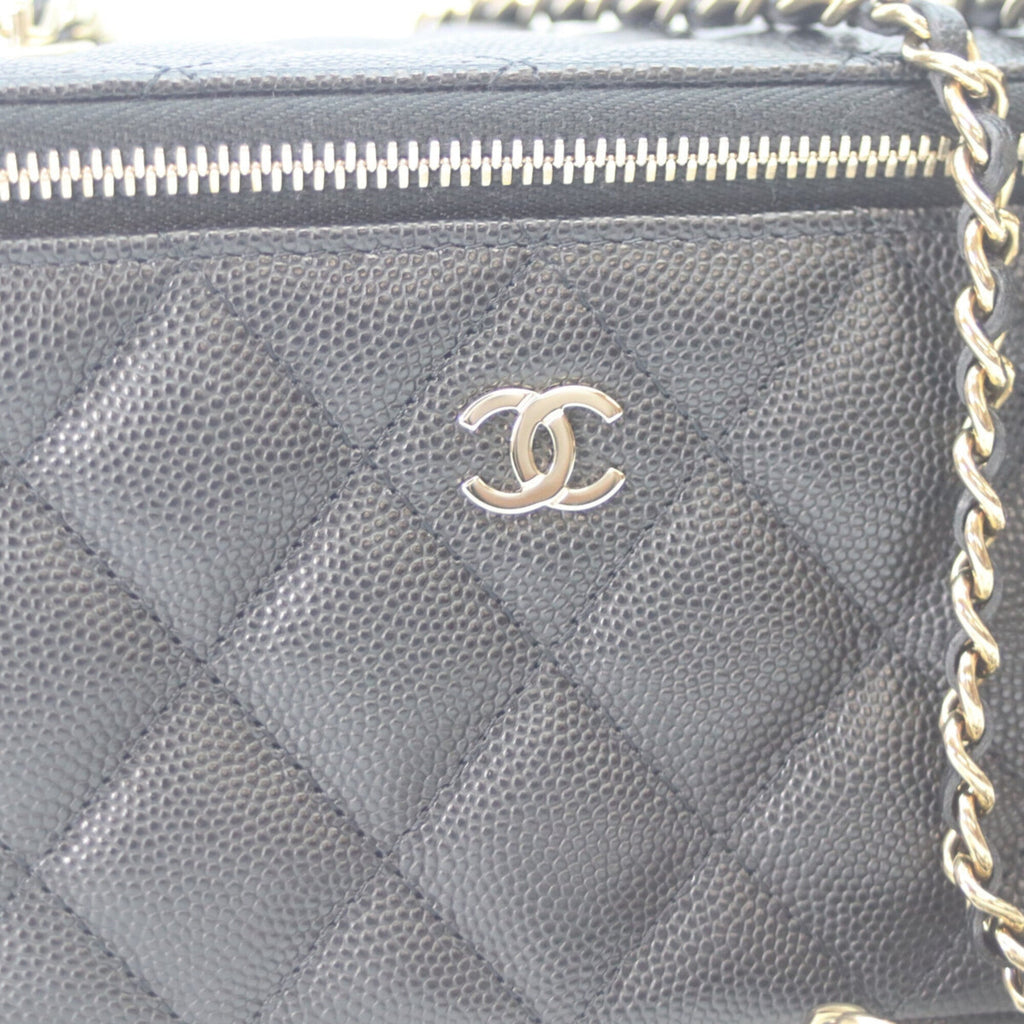 Chanel Black Grained Calfskin Shoulder Bag
