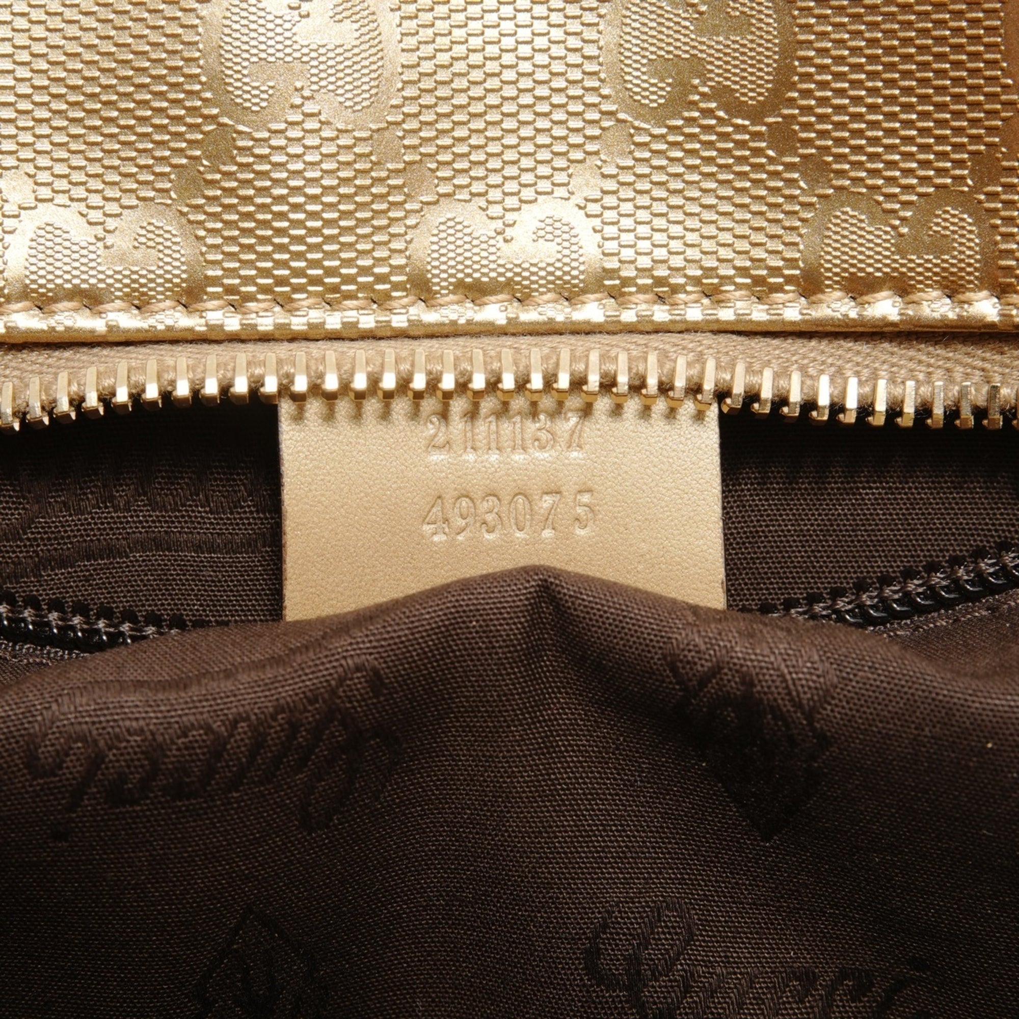 Gucci Gg Imprimé Gold Pvc Tote Bag (Pre-Owned)