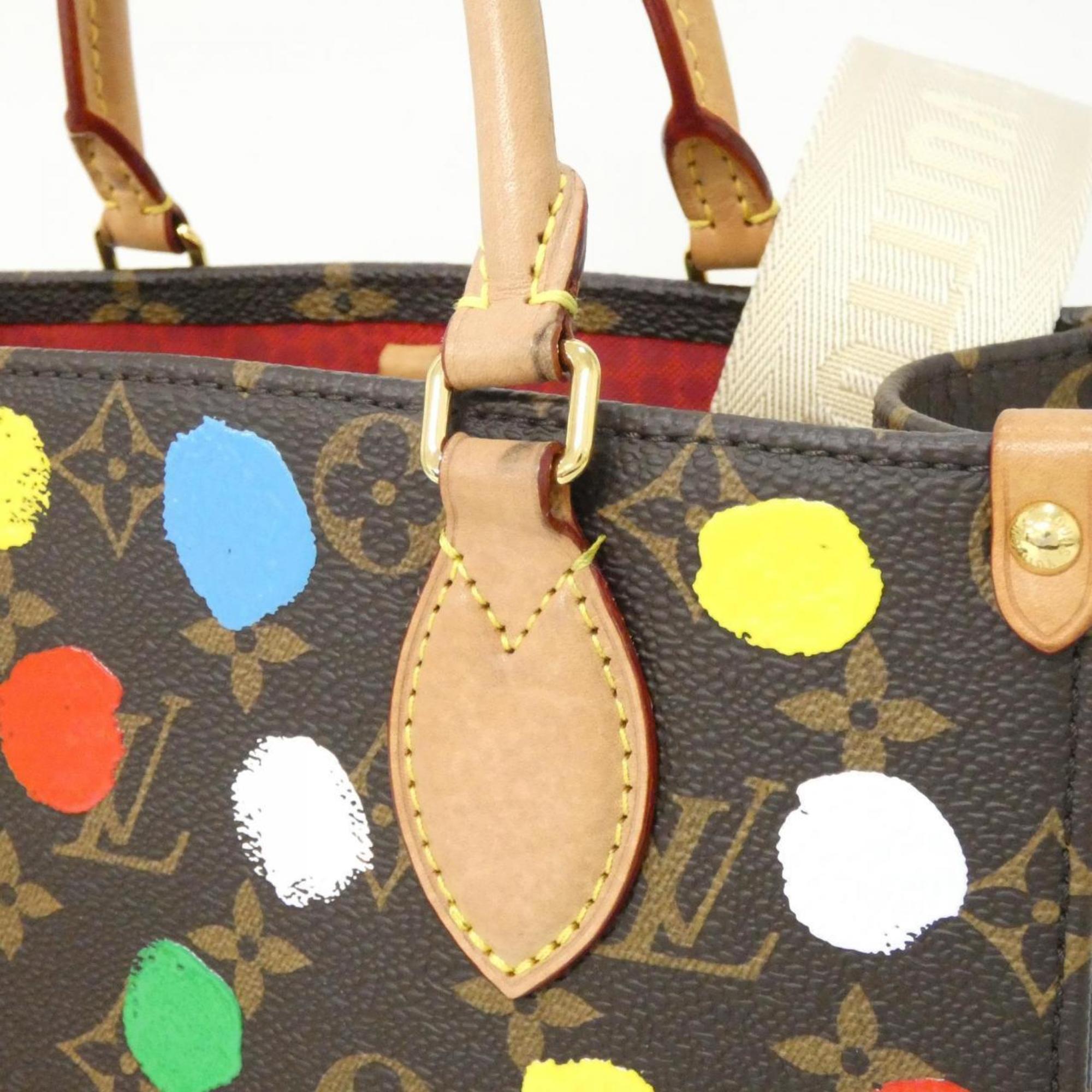 Louis Vuitton Marron Coated Canvas Handbag Pouch