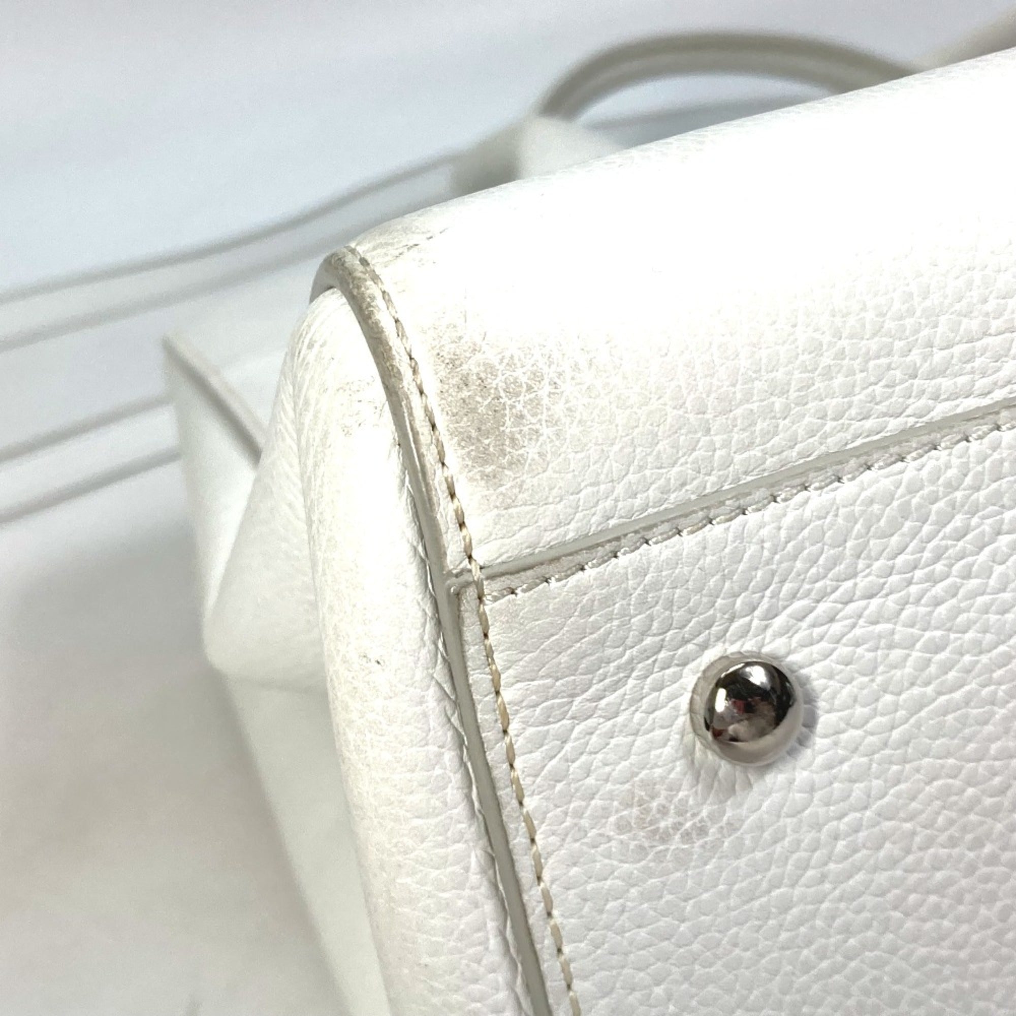 Chanel White Leather Handbag
