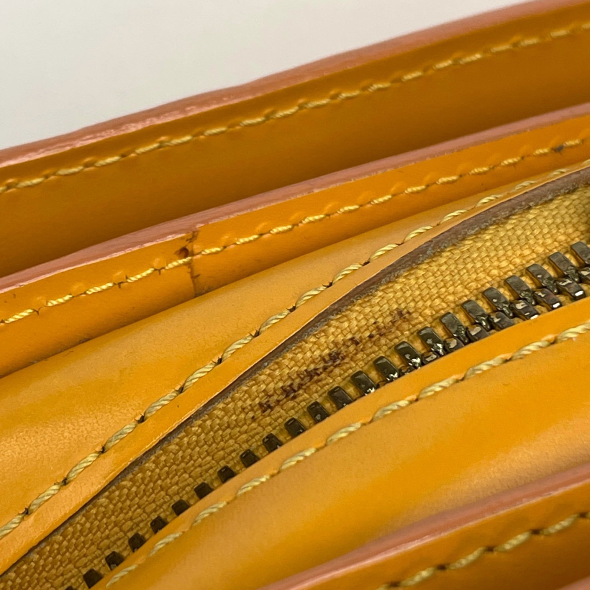 Louis Vuitton Epi Leather Handbag