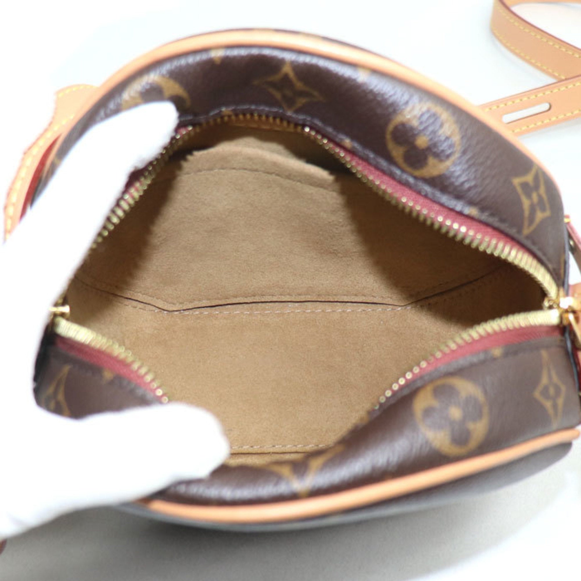 Louis Vuitton Brown Monogram Monogram Shoulder Bag