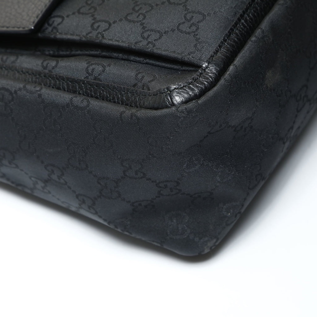 Gucci Black Handbag (Pre-Owned)